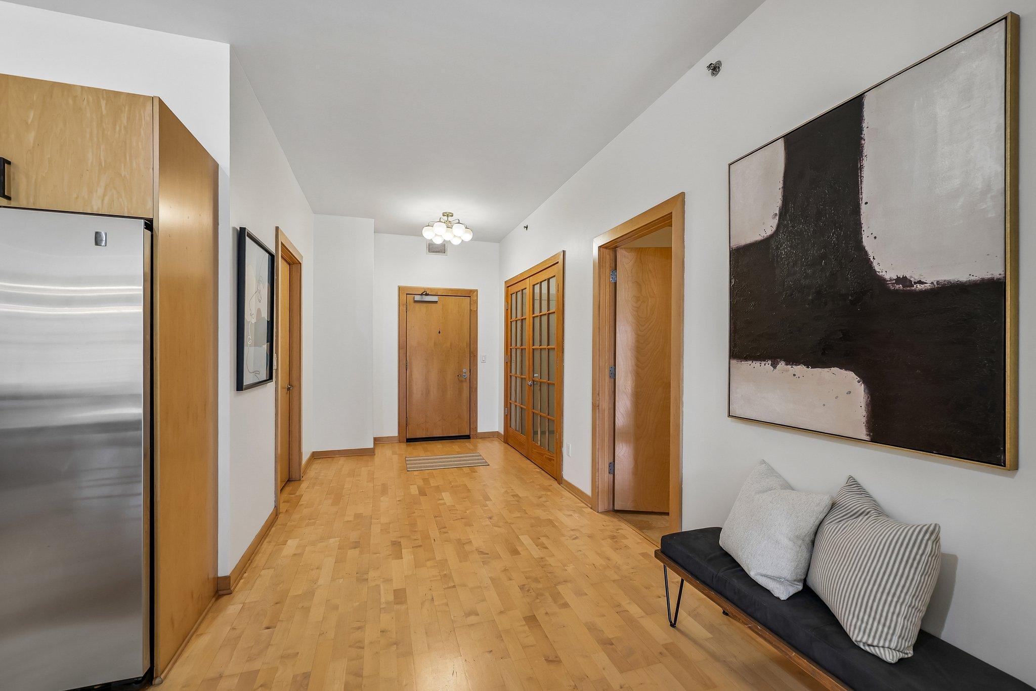 View of Residential at 401 2nd Street #317, Minneapolis MN 55401, Minneapolis (13 of 52) - Mike Wilen | Minnesota Team Real Estate