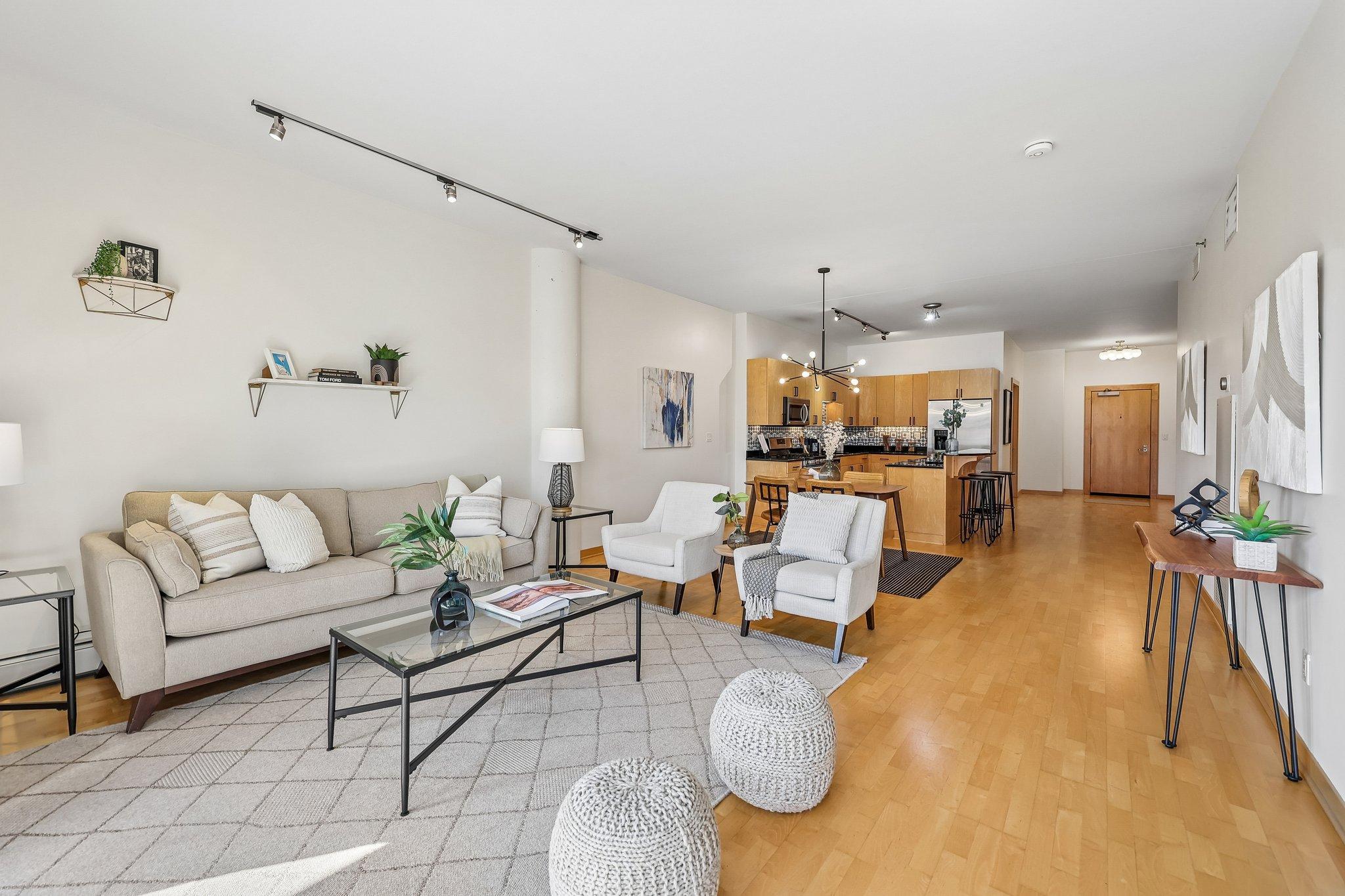 View of Residential at 401 2nd Street #317, Minneapolis MN 55401, Minneapolis (3 of 52) - Mike Wilen | Minnesota Team Real Estate