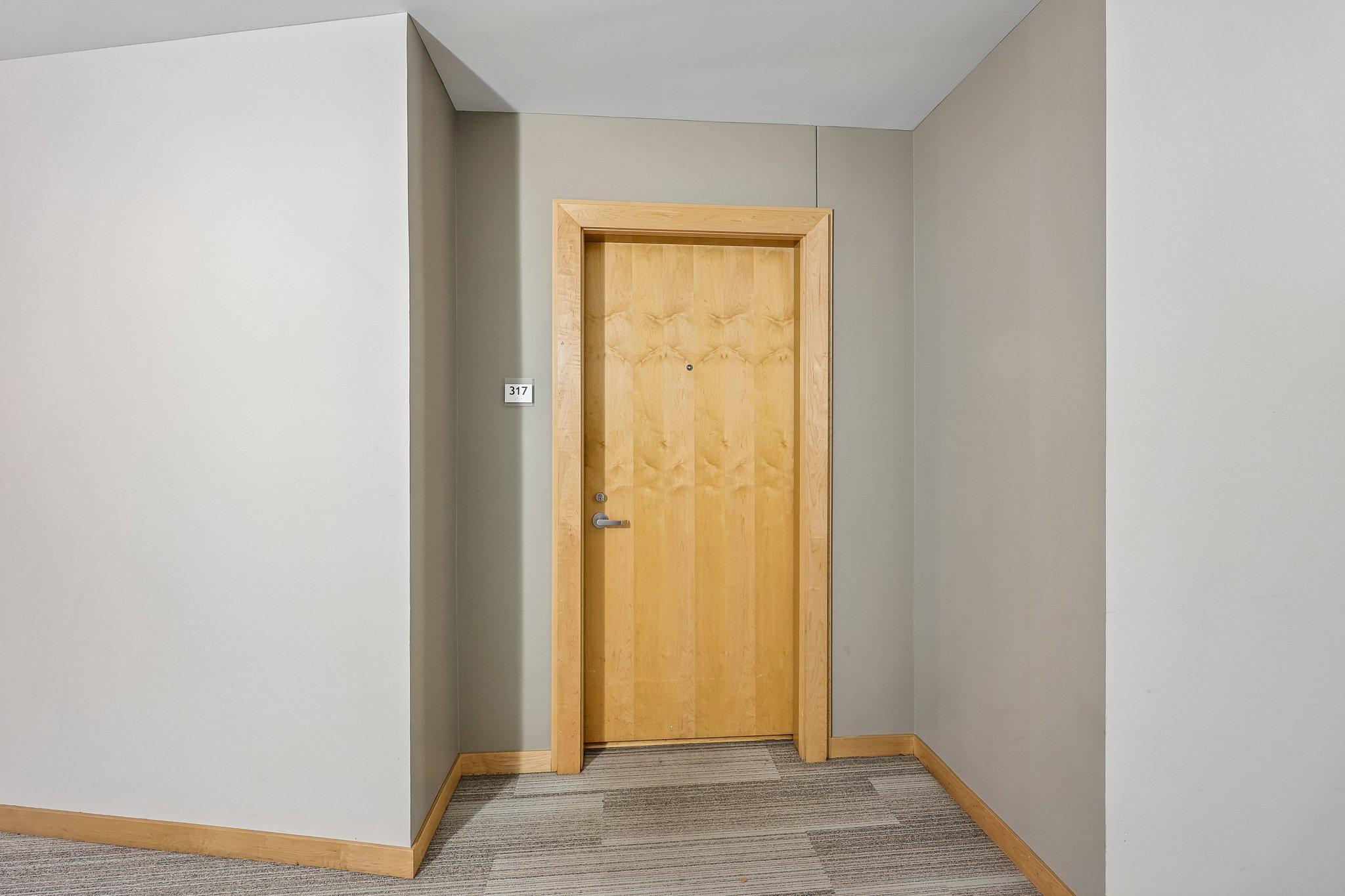 View of Residential at 401 2nd Street #317, Minneapolis MN 55401, Minneapolis (29 of 52) - Mike Wilen | Minnesota Team Real Estate