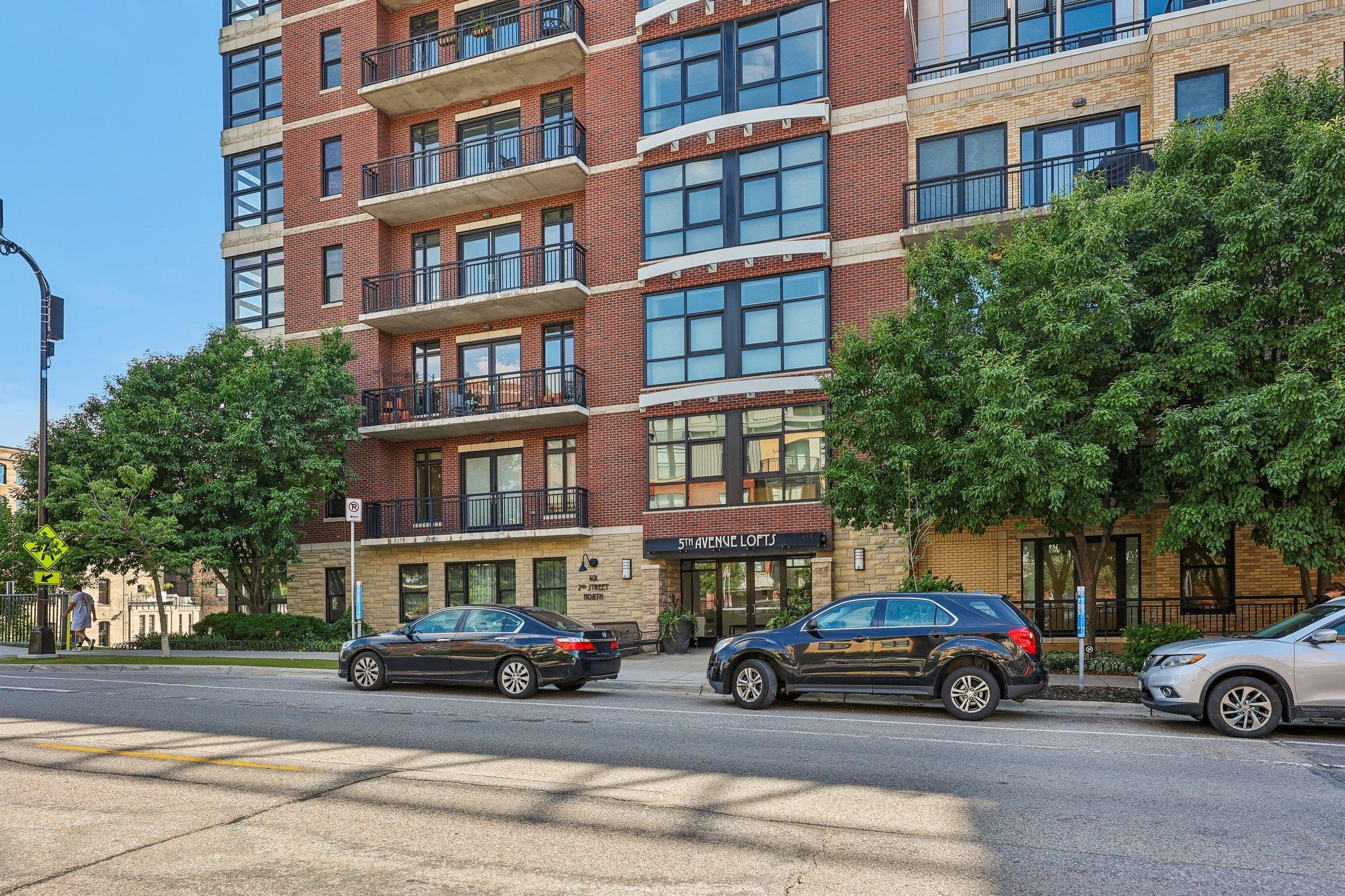 View of Residential at 401 2nd Street #317, Minneapolis MN 55401, Minneapolis (50 of 52) - Mike Wilen | Minnesota Team Real Estate