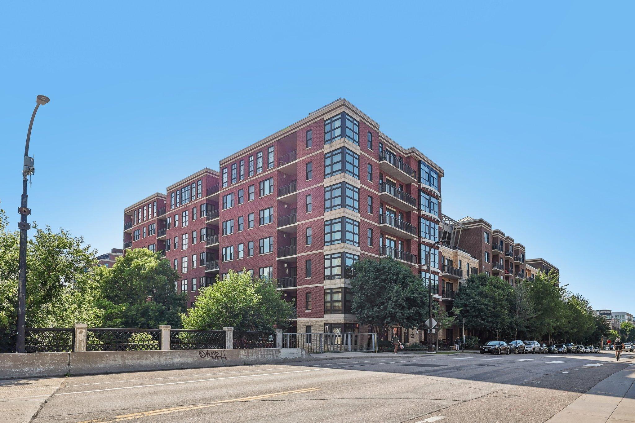 View of Residential at 401 2nd Street #317, Minneapolis MN 55401, Minneapolis (52 of 52) - Mike Wilen | Minnesota Team Real Estate