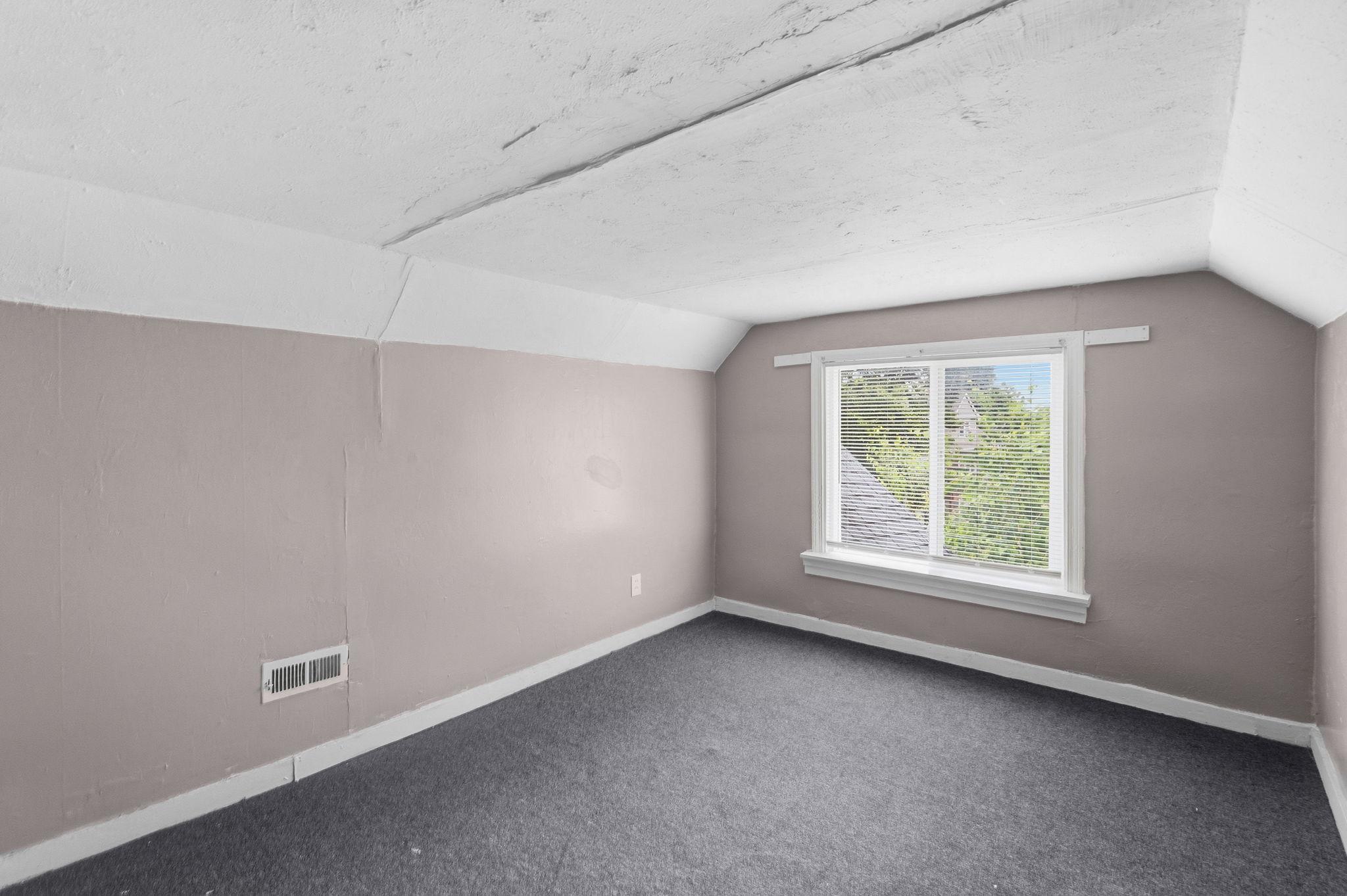 View of Residential Income at 1523 22nd Avenue, Minneapolis MN 55411, Minneapolis (29 of 37) - Mike Wilen | Minnesota Team Real Estate