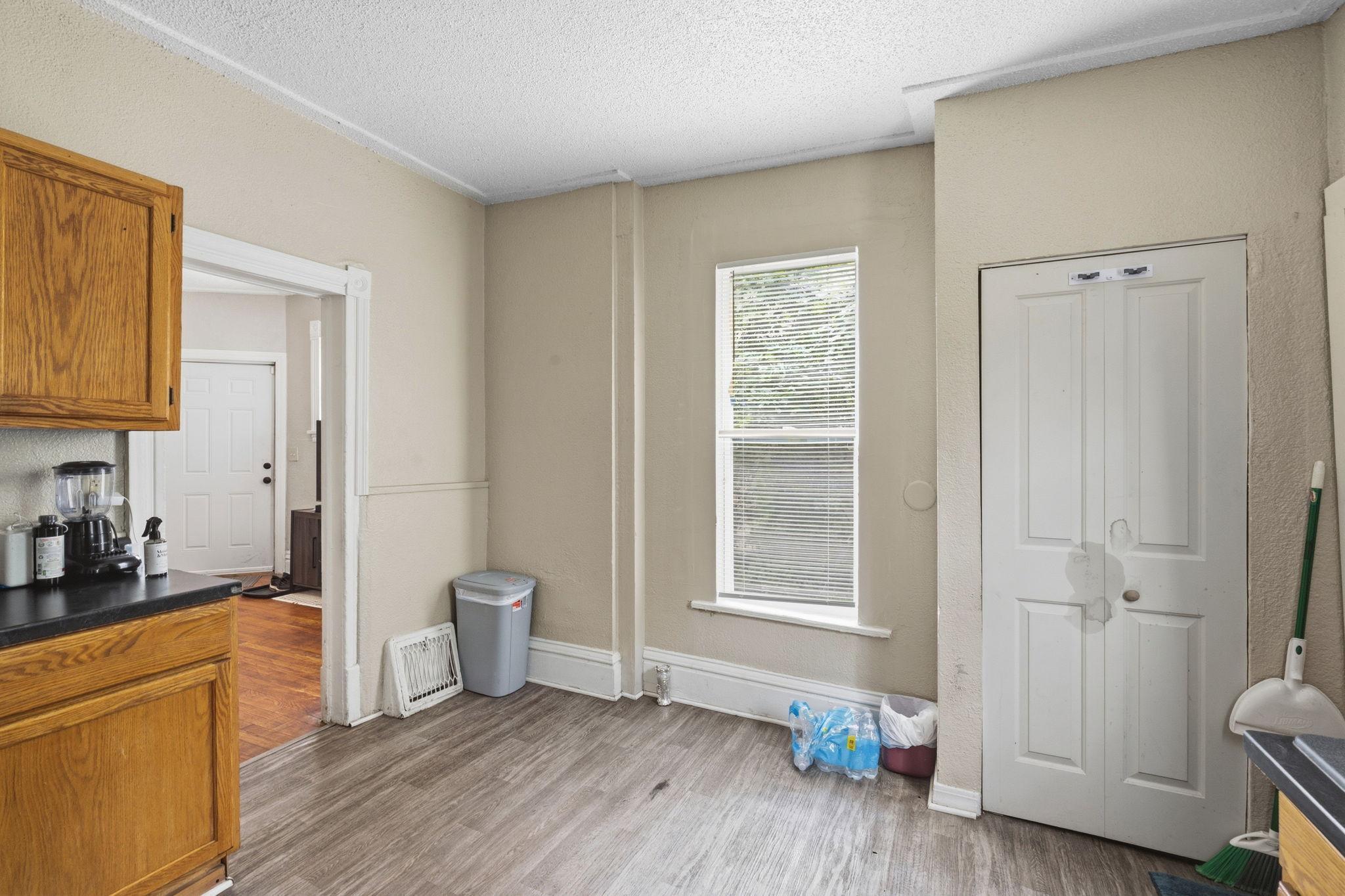 View of Residential Income at 1523 22nd Avenue, Minneapolis MN 55411, Minneapolis (10 of 37) - Mike Wilen | Minnesota Team Real Estate