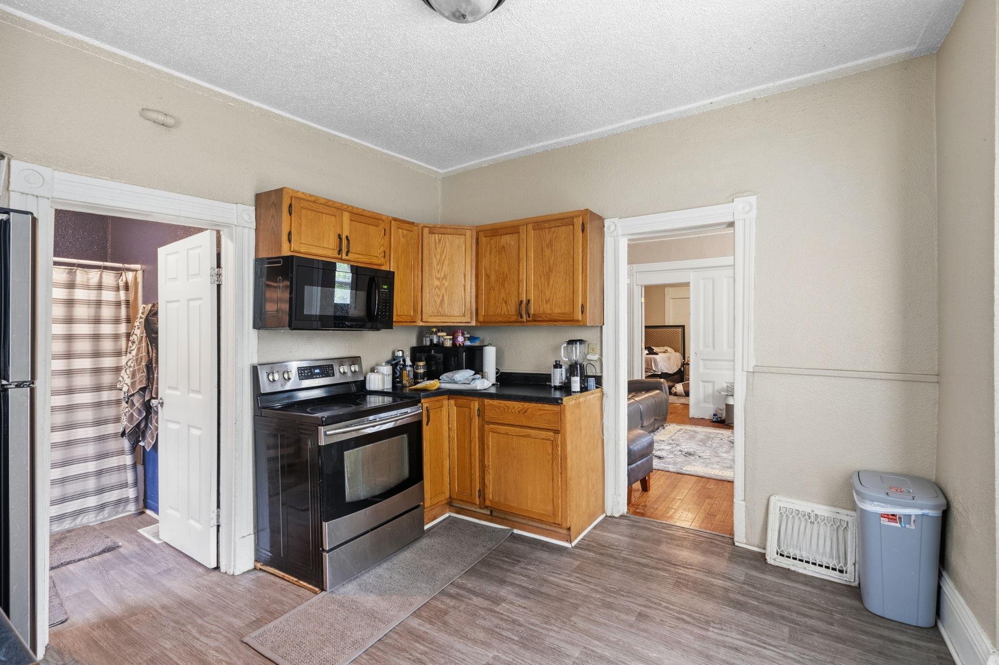 View of Residential Income at 1523 22nd Avenue, Minneapolis MN 55411, Minneapolis (6 of 37) - Mike Wilen | Minnesota Team Real Estate