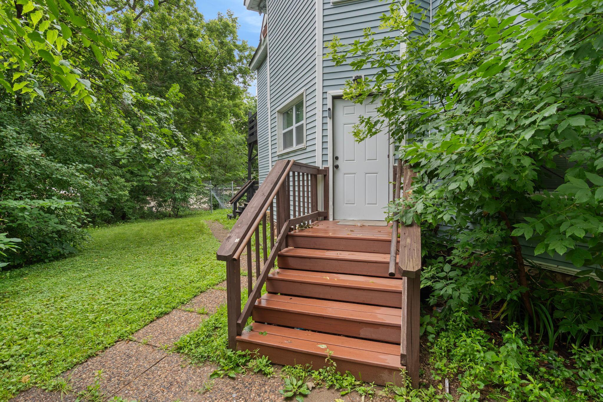View of Residential Income at 1523 22nd Avenue, Minneapolis MN 55411, Minneapolis (3 of 37) - Mike Wilen | Minnesota Team Real Estate