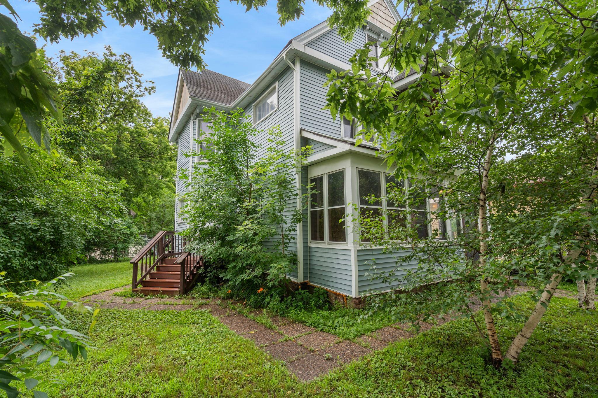View of Residential Income at 1523 22nd Avenue, Minneapolis MN 55411, Minneapolis (2 of 37) - Mike Wilen | Minnesota Team Real Estate