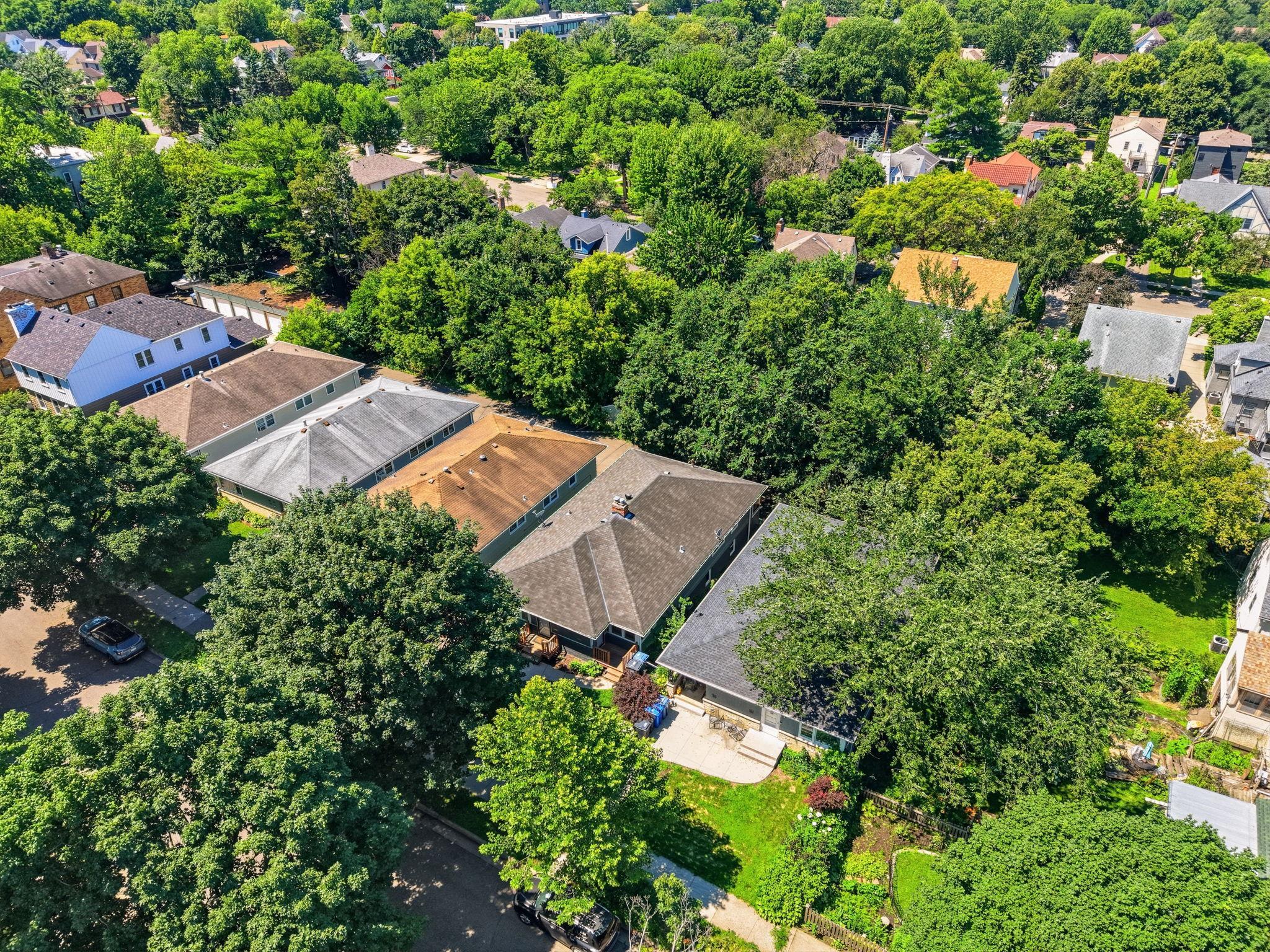 View of Residential Income at 4316 York Avenue, Minneapolis MN 55410, Minneapolis (37 of 42) - Mike Wilen | Minnesota Team Real Estate