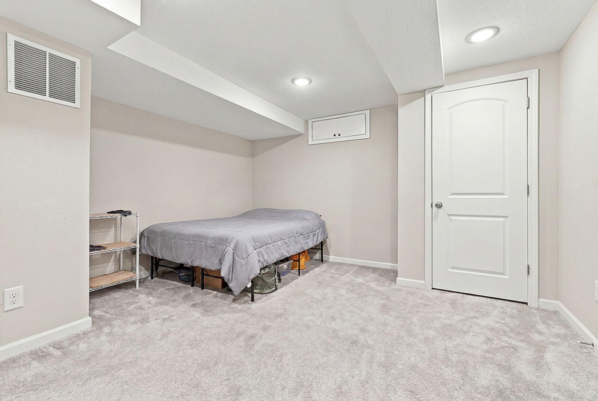 View of Residential Income at 4316 York Avenue, Minneapolis MN 55410, Minneapolis (24 of 42) - Mike Wilen | Minnesota Team Real Estate