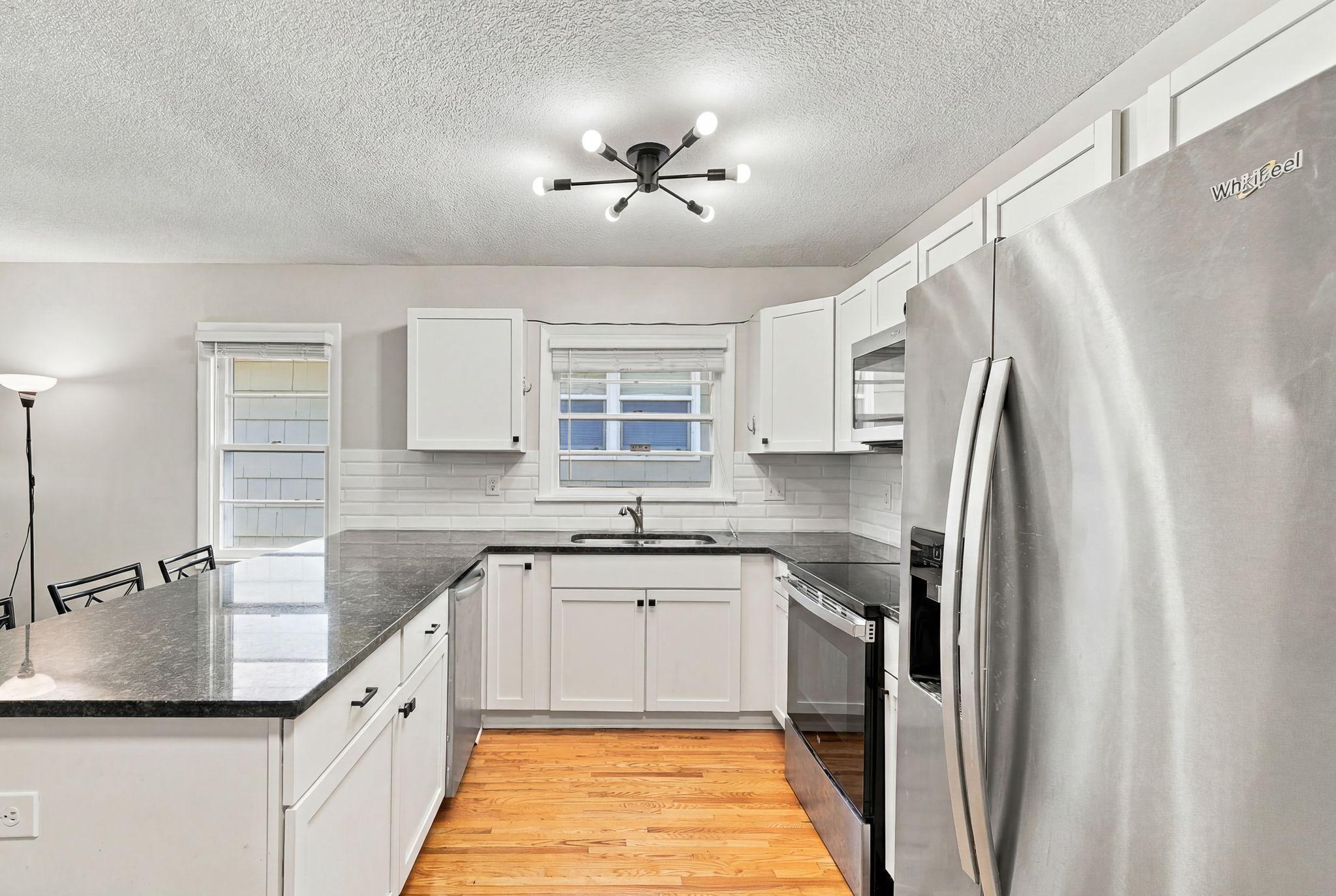 View of Residential Income at 4316 York Avenue, Minneapolis MN 55410, Minneapolis (19 of 42) - Mike Wilen | Minnesota Team Real Estate