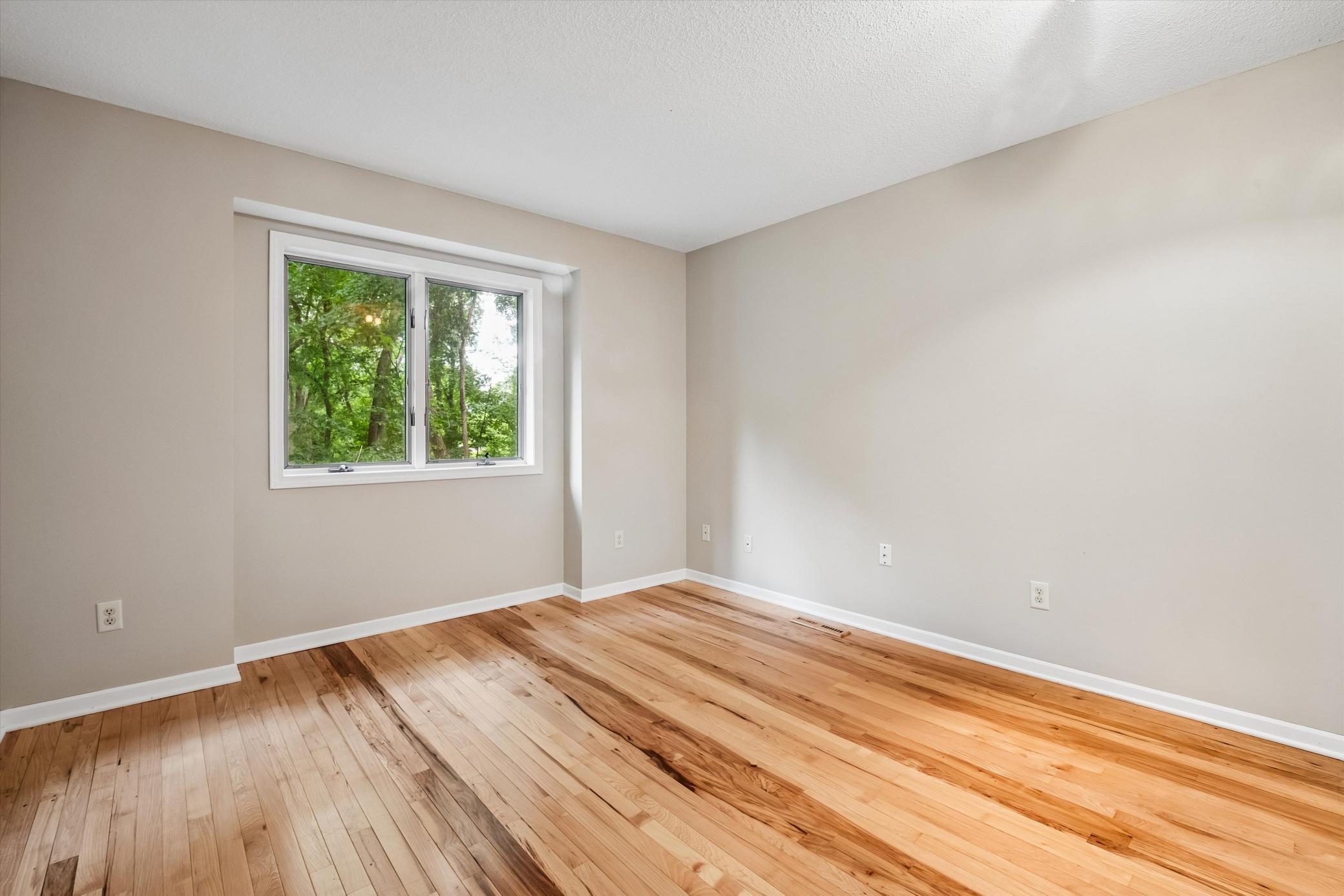 View of Residential at 460 Oakhill Road, Chaska MN 55318, Chaska (24 of 43) - Mike Wilen | Minnesota Team Real Estate