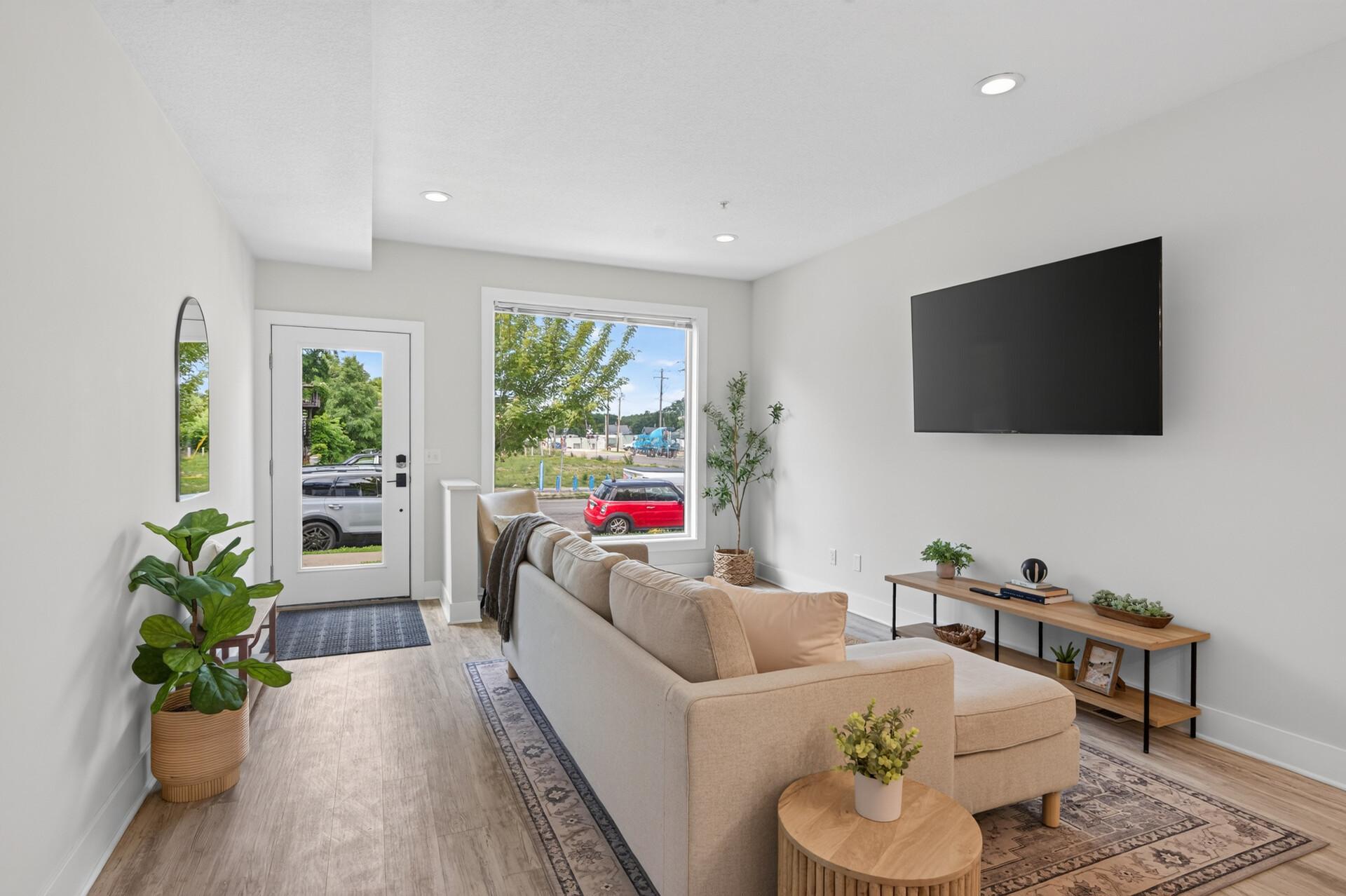 View of Residential at 2423 2nd Street, Minneapolis MN 55418, Minneapolis (9 of 49) - Mike Wilen | Minnesota Team Real Estate
