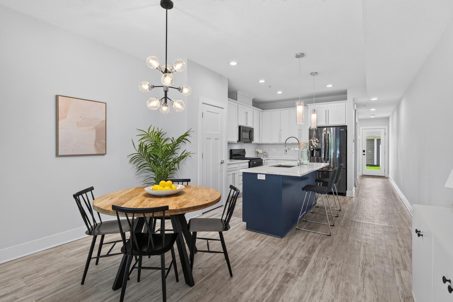 View of Residential at 2423 2nd Street, Minneapolis MN 55418, Minneapolis (10 of 49) - Mike Wilen | Minnesota Team Real Estate