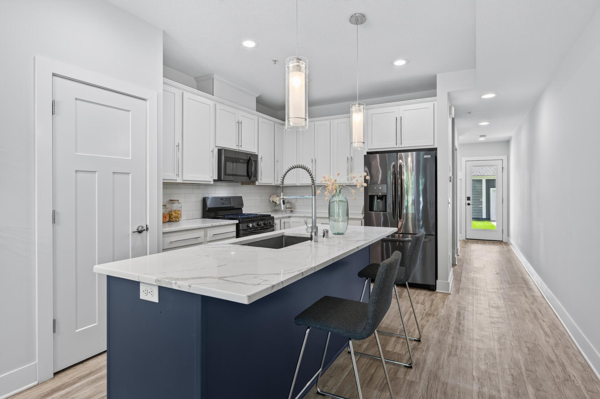 View of Residential at 2423 2nd Street, Minneapolis MN 55418, Minneapolis (15 of 49) - Mike Wilen | Minnesota Team Real Estate