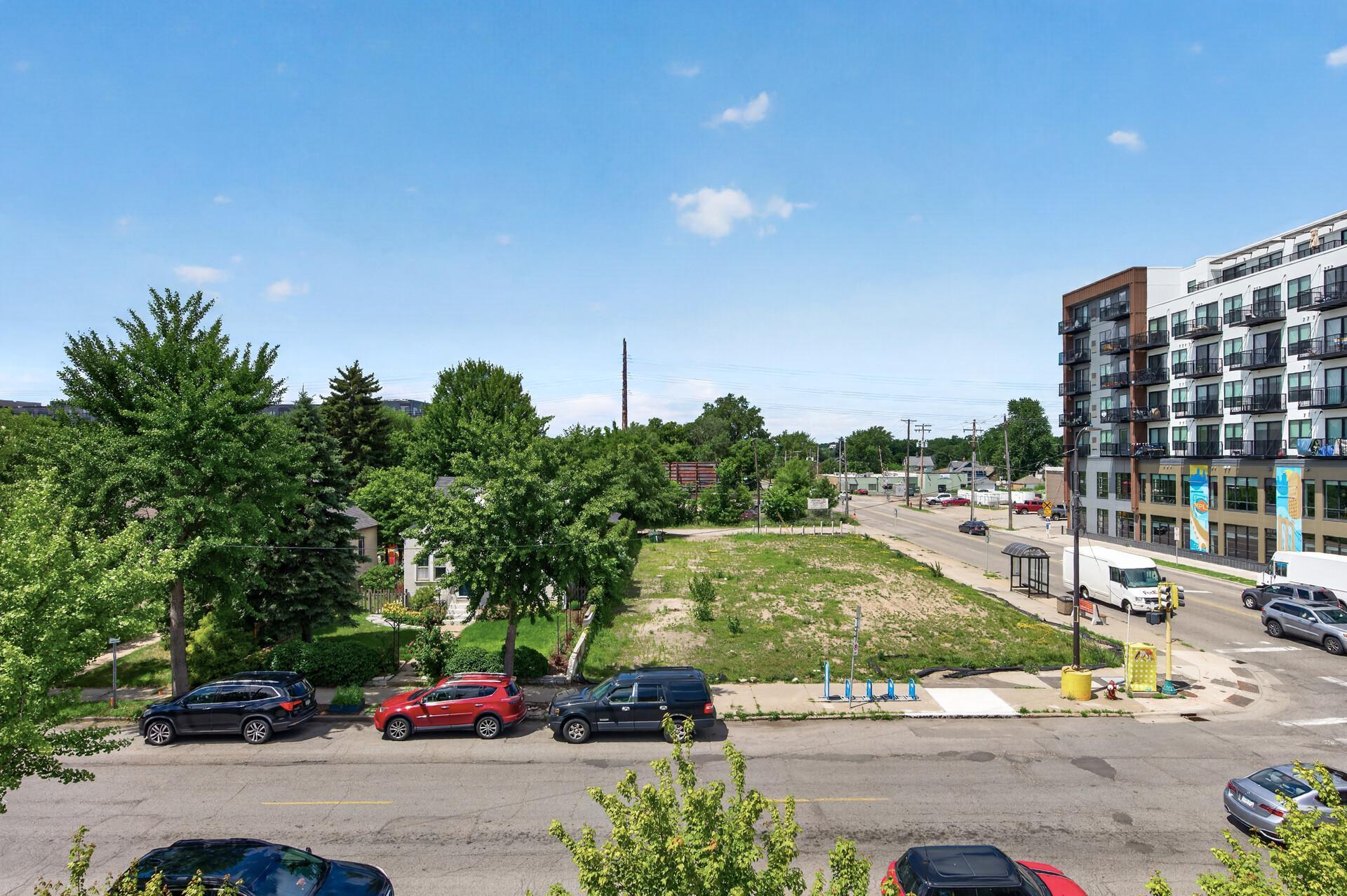 View of Residential at 2423 2nd Street, Minneapolis MN 55418, Minneapolis (37 of 49) - Mike Wilen | Minnesota Team Real Estate