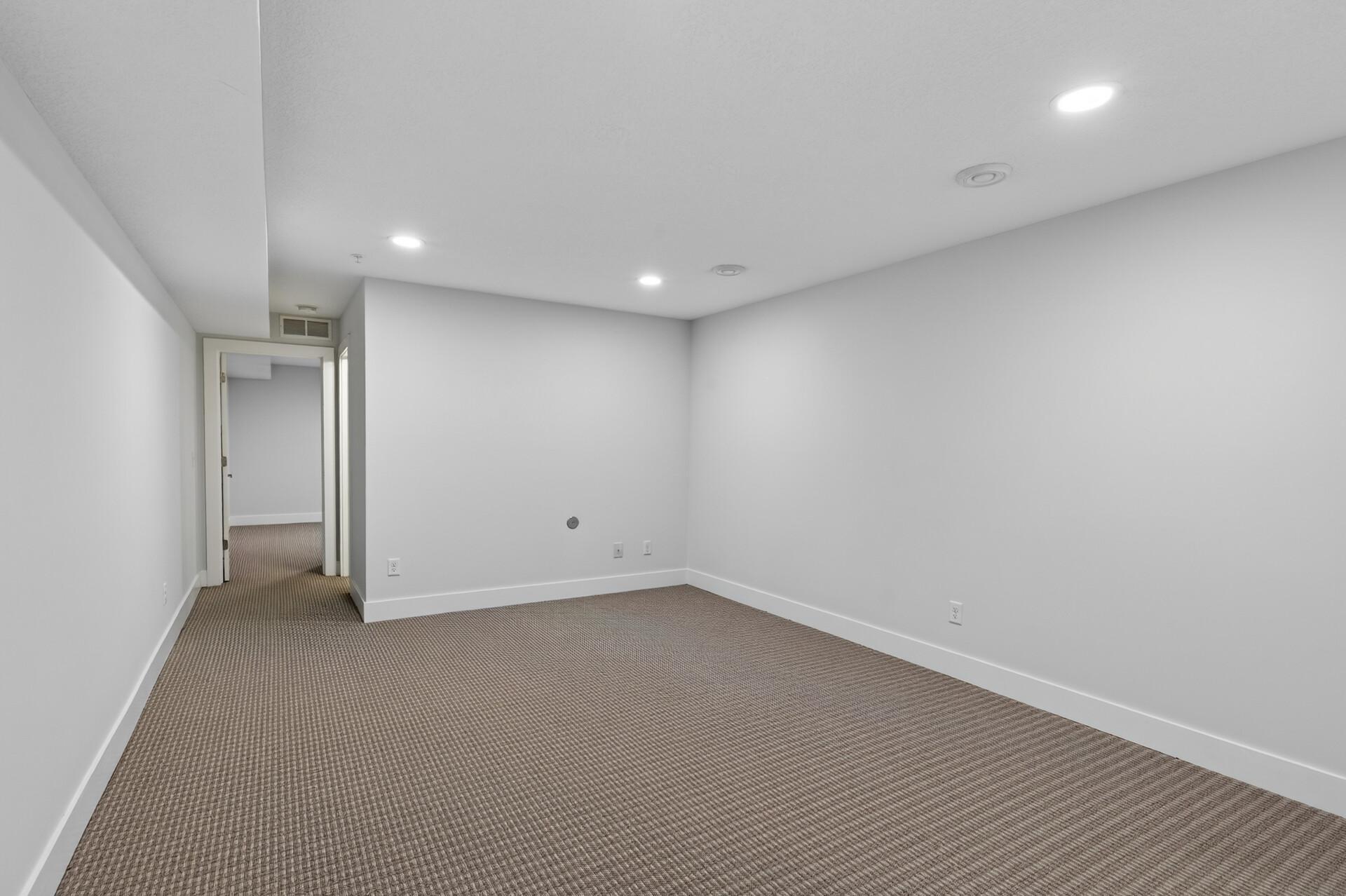 View of Residential at 2423 2nd Street, Minneapolis MN 55418, Minneapolis (39 of 49) - Mike Wilen | Minnesota Team Real Estate