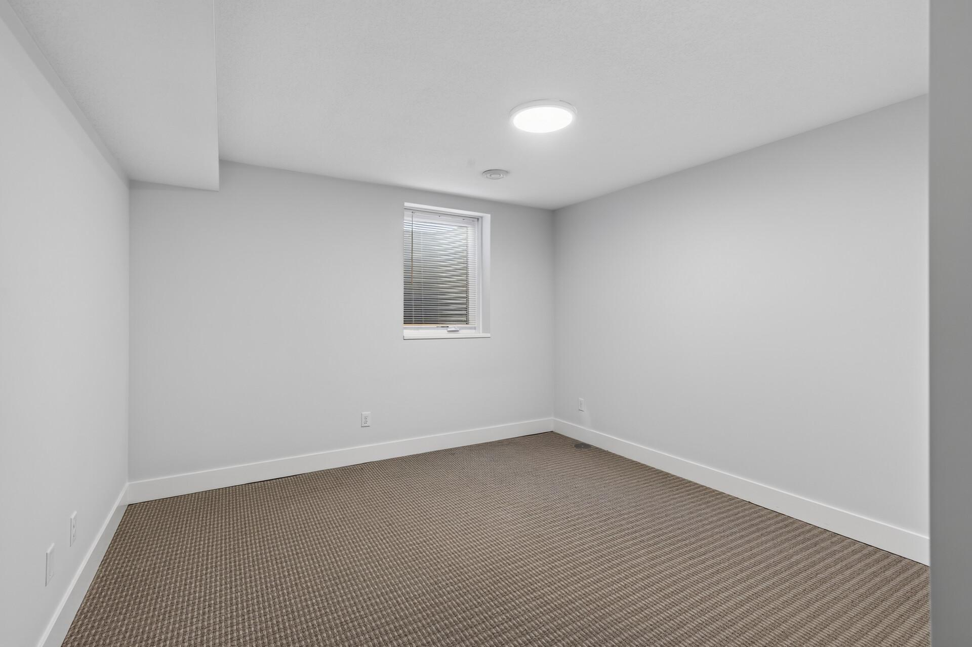 View of Residential at 2423 2nd Street, Minneapolis MN 55418, Minneapolis (41 of 49) - Mike Wilen | Minnesota Team Real Estate