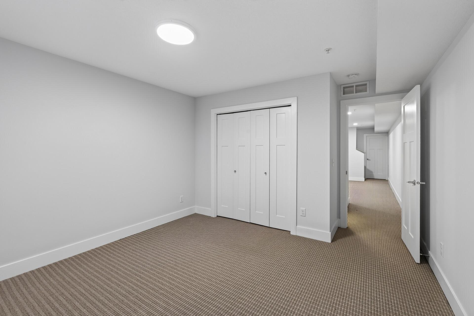 View of Residential at 2423 2nd Street, Minneapolis MN 55418, Minneapolis (42 of 49) - Mike Wilen | Minnesota Team Real Estate