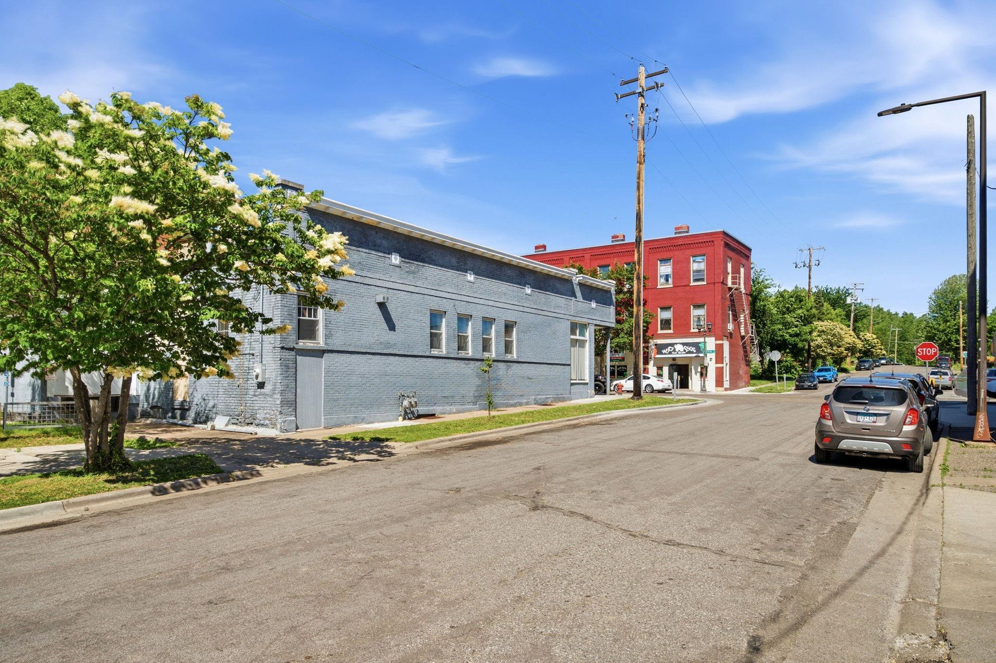 View of Commercial Sale at 871 Payne Avenue, Saint Paul MN 55130, Saint Paul (8 of 20) - Mike Wilen | Minnesota Team Real Estate