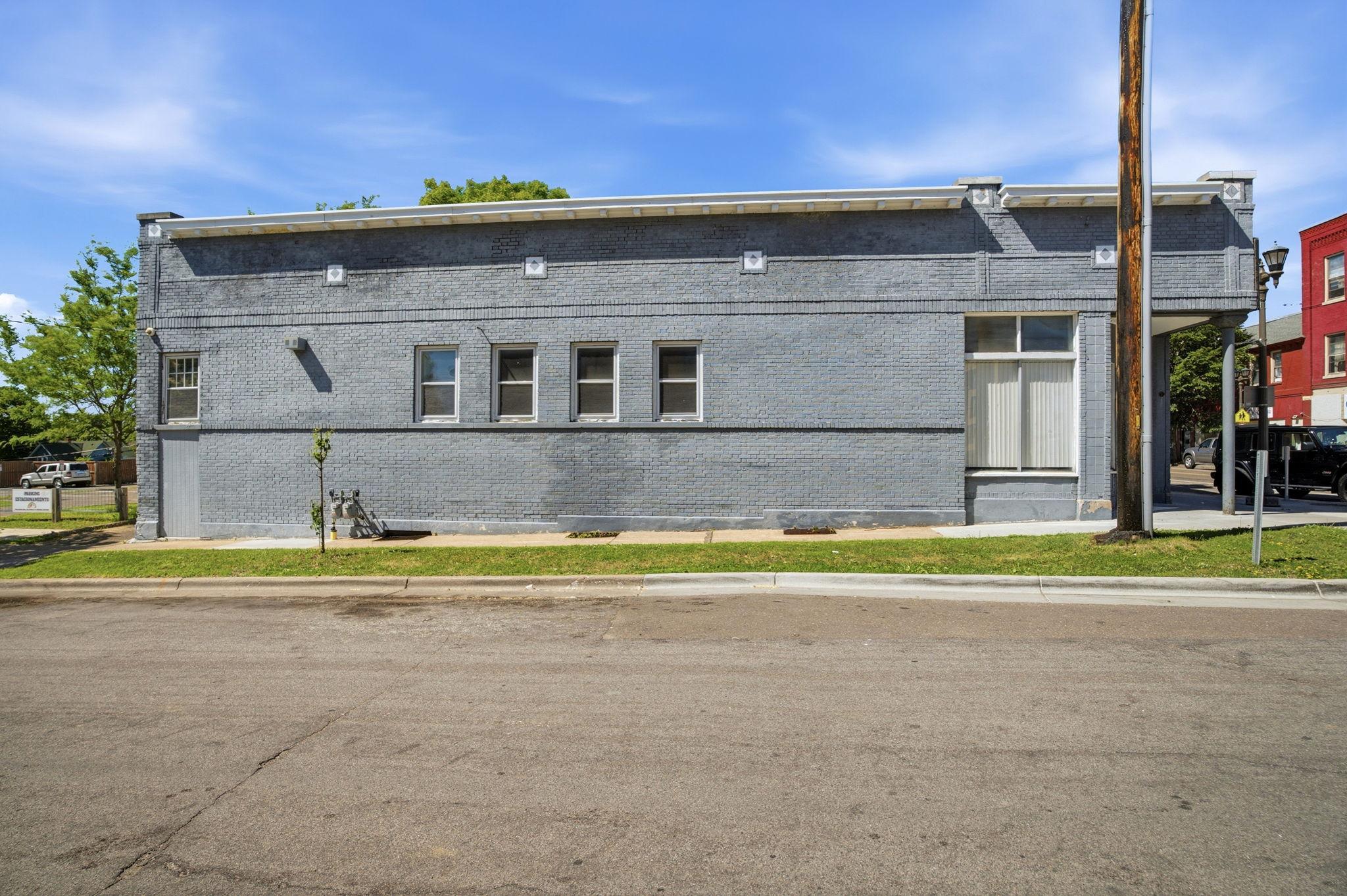 View of Commercial Sale at 871 Payne Avenue, Saint Paul MN 55130, Saint Paul (6 of 20) - Mike Wilen | Minnesota Team Real Estate