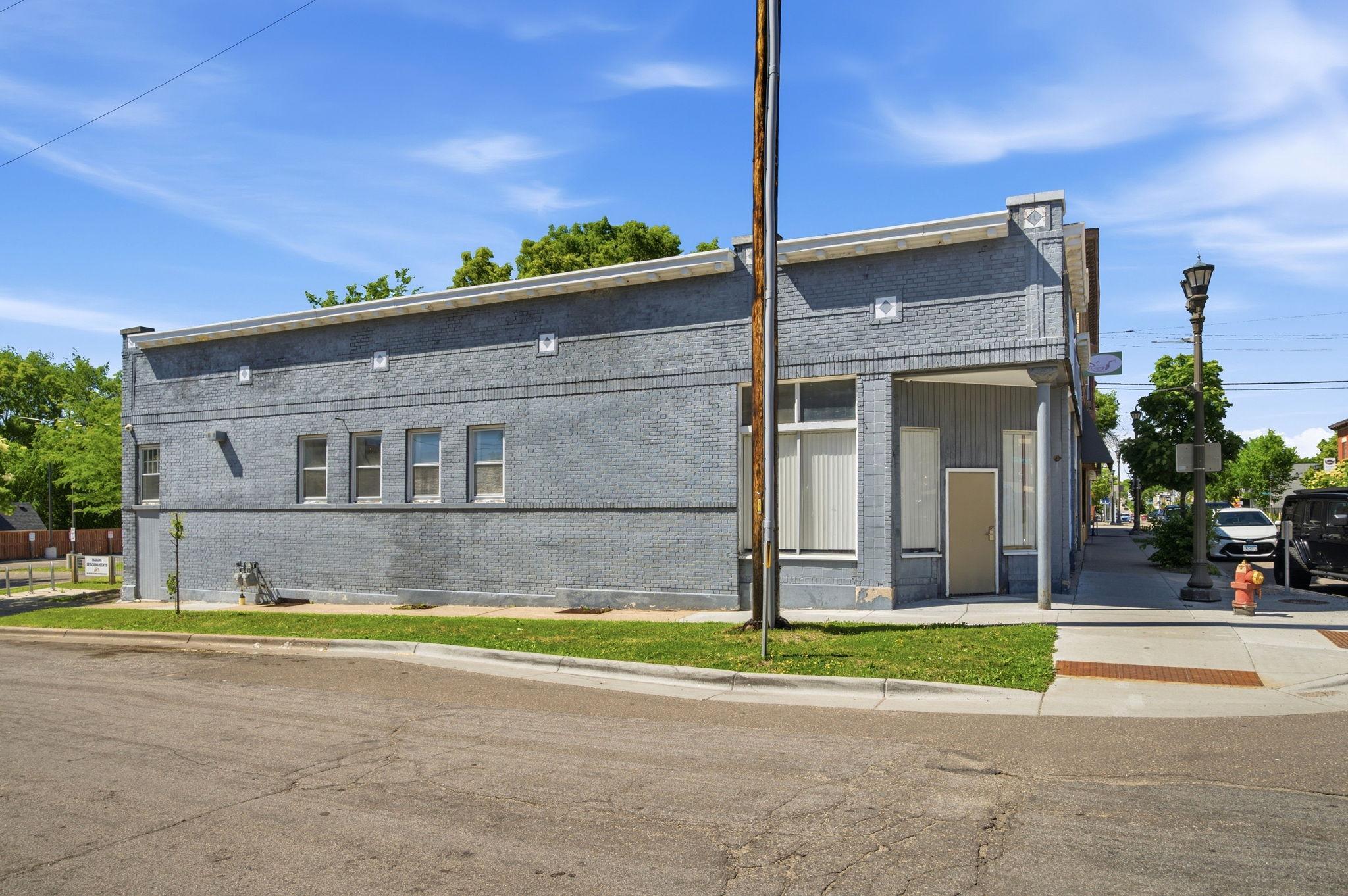 View of Commercial Sale at 871 Payne Avenue, Saint Paul MN 55130, Saint Paul (5 of 20) - Mike Wilen | Minnesota Team Real Estate