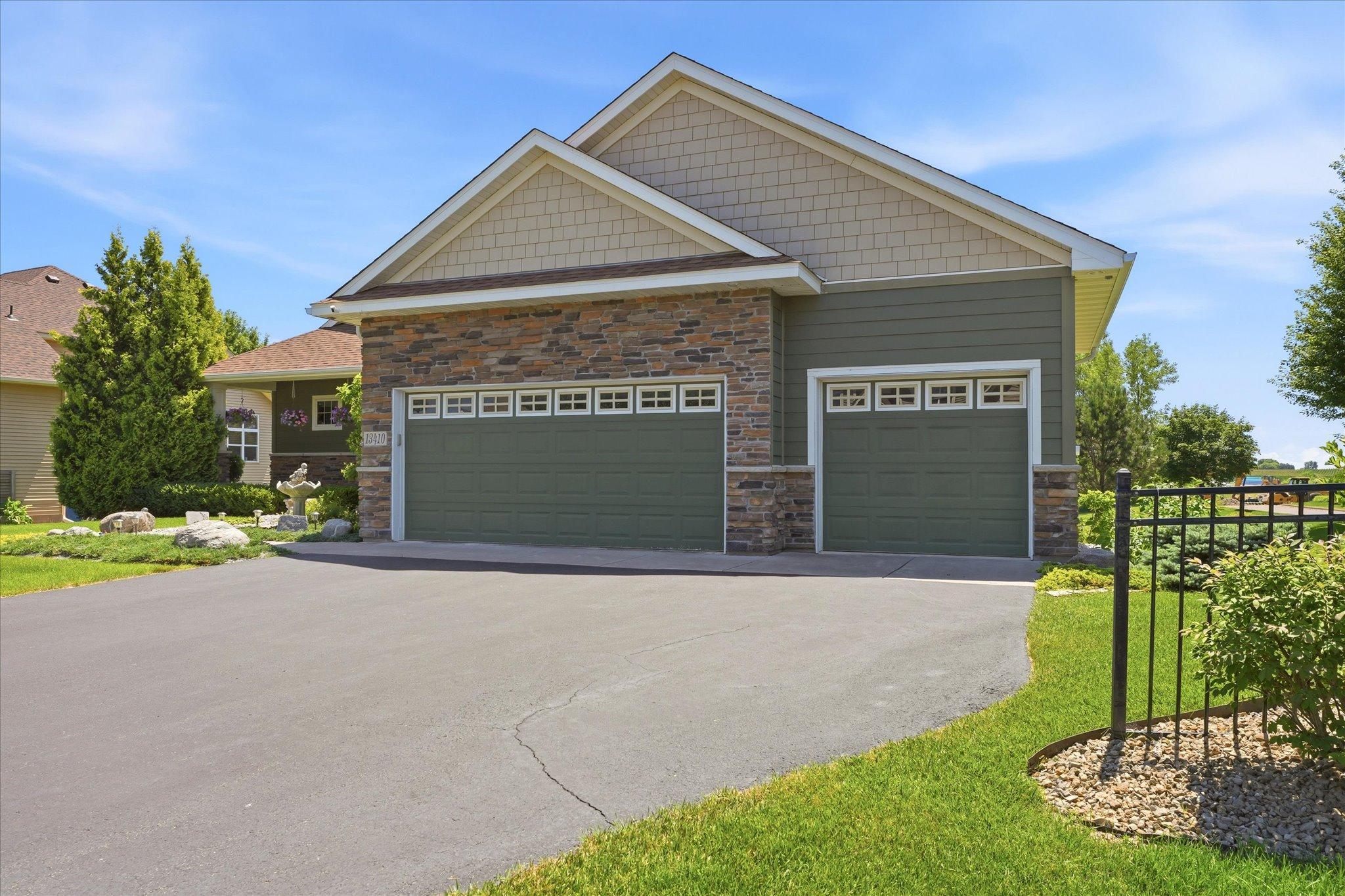 View of Residential at 13410 Superior Drive, Rogers MN 55374, Rogers (4 of 69) - Mike Wilen | Minnesota Team Real Estate