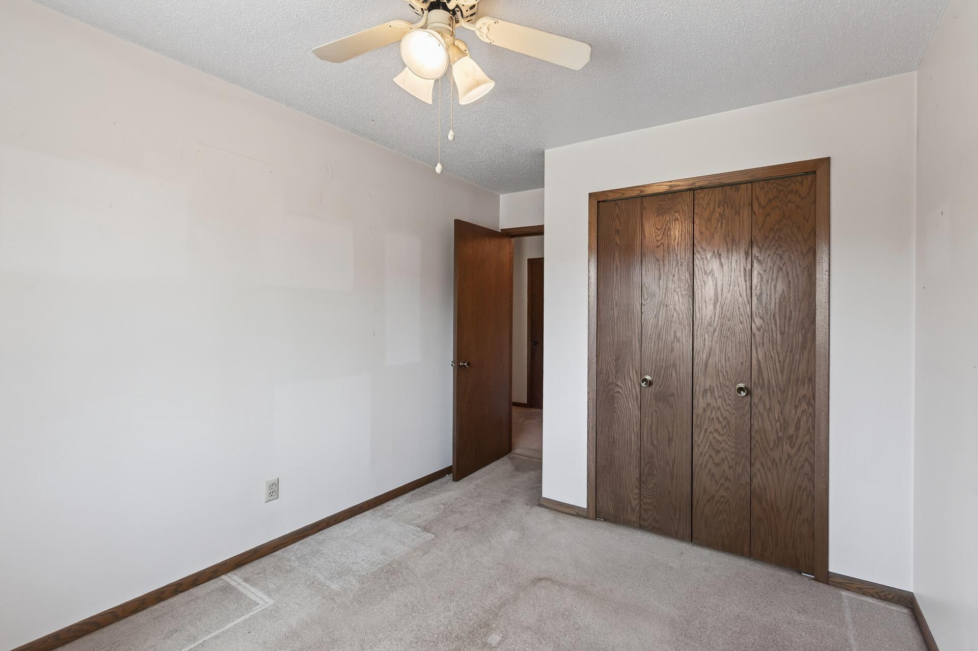 View of Residential at 3915 Gershwin Avenue, Oakdale MN 55128, Oakdale (16 of 29) - Mike Wilen | Minnesota Team Real Estate