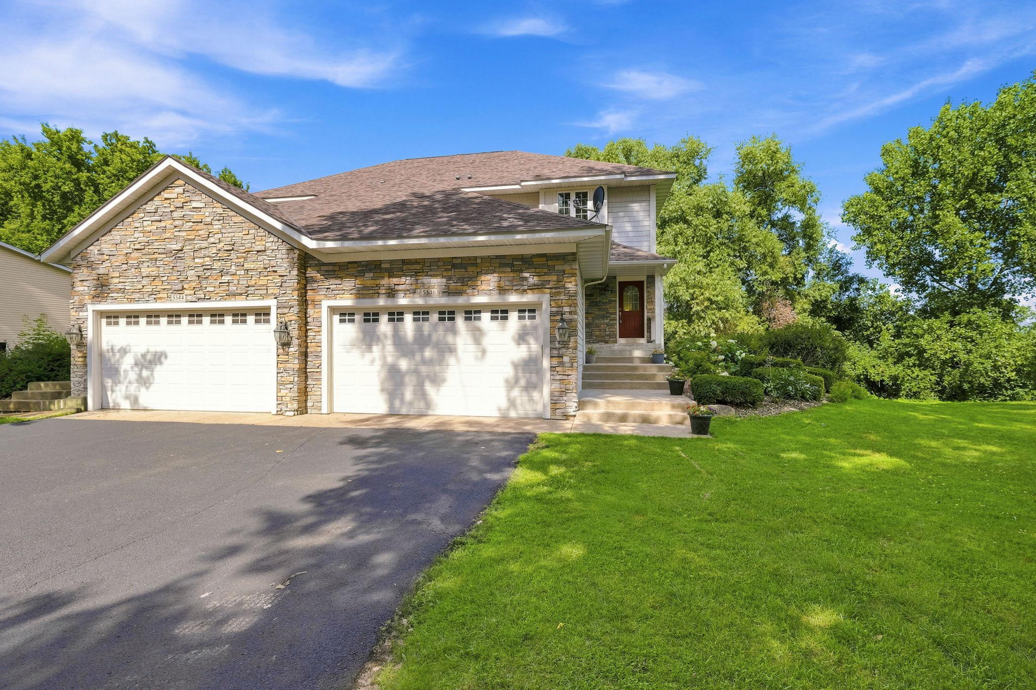 View of Residential at 5546 Malibu Drive, Edina MN 55436, Edina (28 of 29) - Mike Wilen | Minnesota Team Real Estate