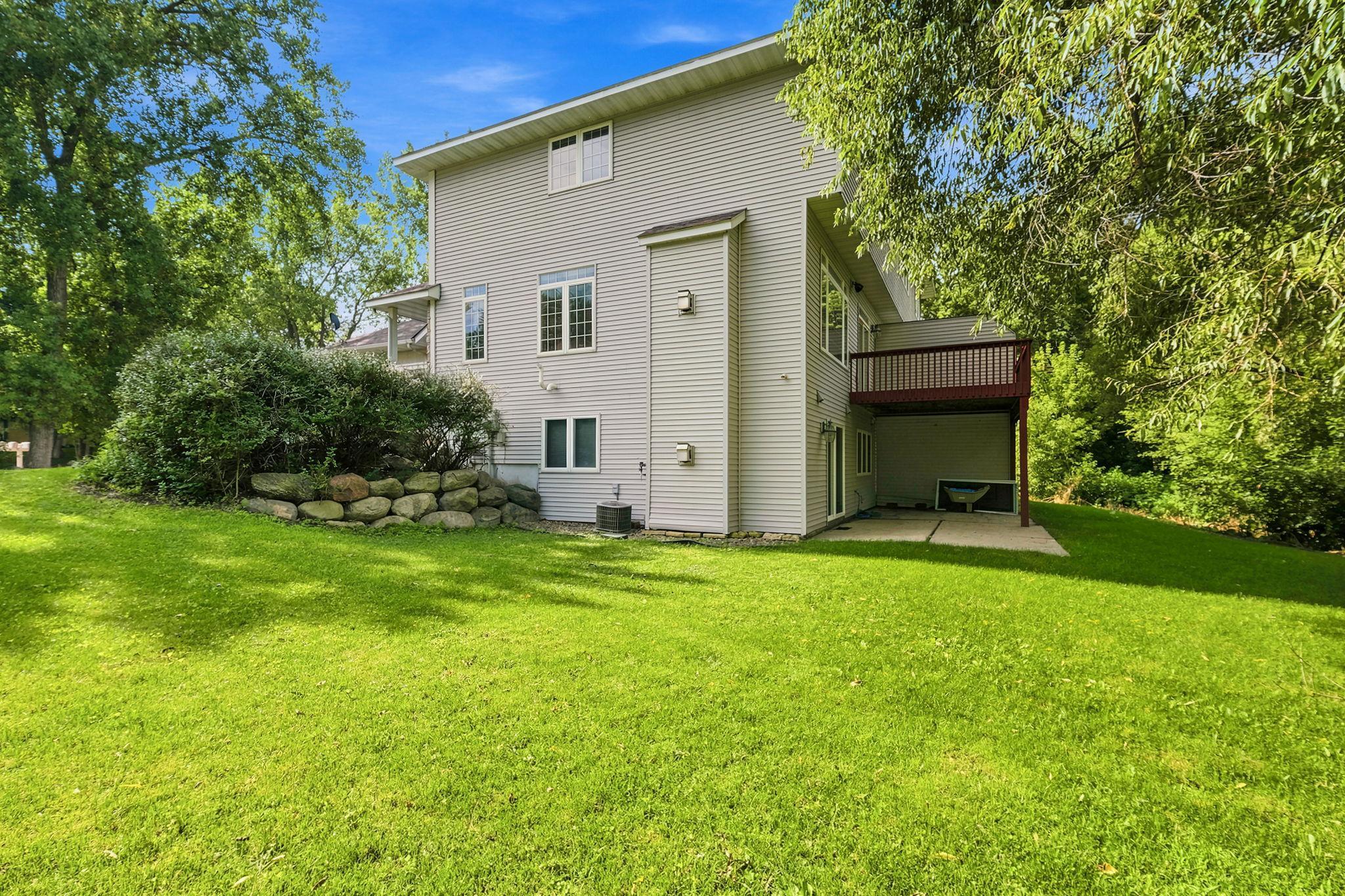 View of Residential at 5546 Malibu Drive, Edina MN 55436, Edina (15 of 29) - Mike Wilen | Minnesota Team Real Estate