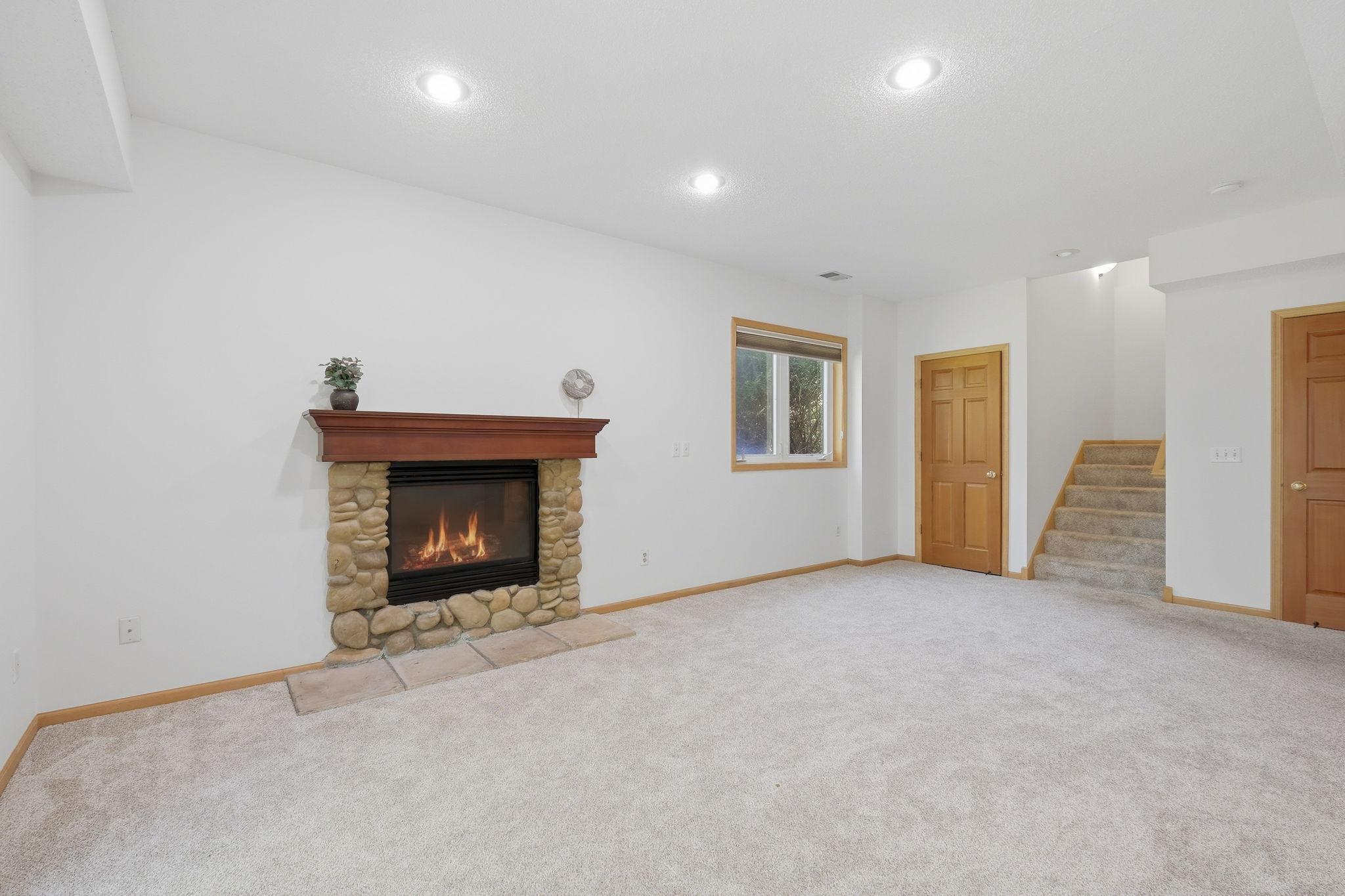 View of Residential at 5546 Malibu Drive, Edina MN 55436, Edina (12 of 29) - Mike Wilen | Minnesota Team Real Estate