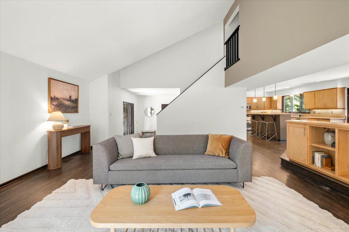View of Residential at 606 Carver Beach Road, Chanhassen MN 55317, Chanhassen (13 of 52) - Mike Wilen | Minnesota Team Real Estate