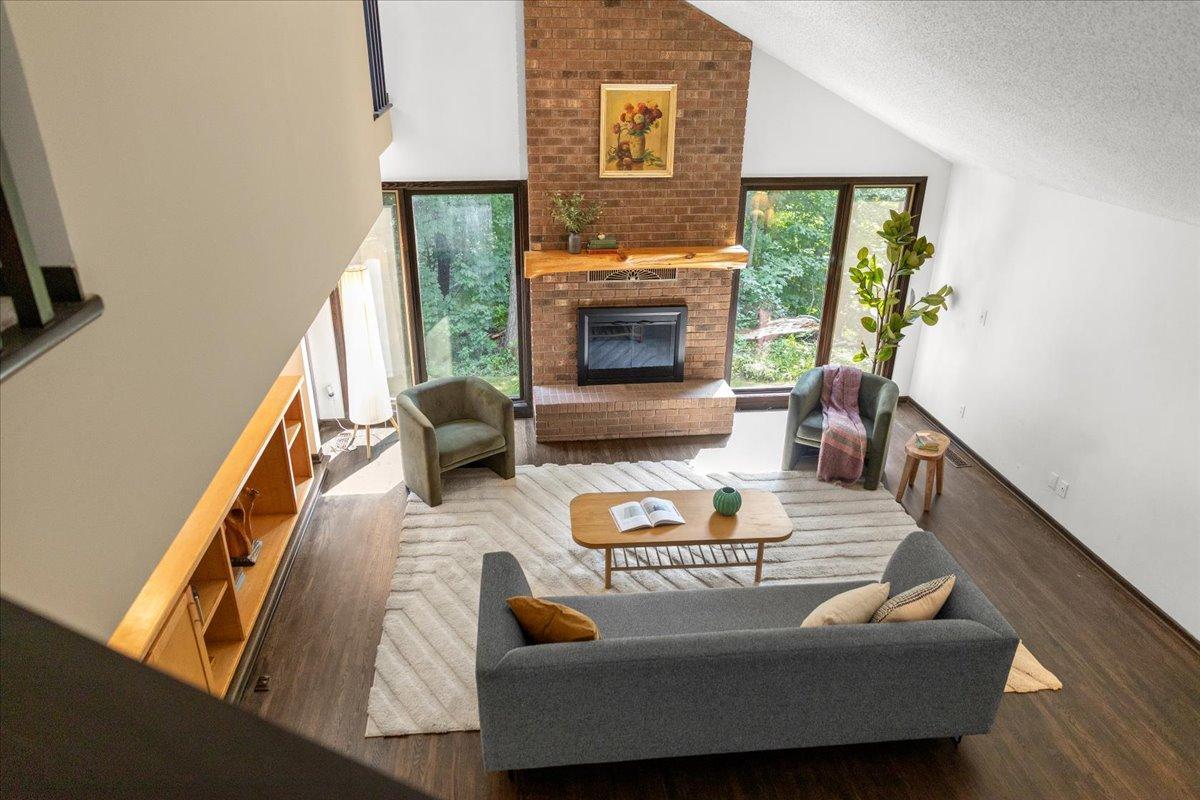 View of Residential at 606 Carver Beach Road, Chanhassen MN 55317, Chanhassen (15 of 52) - Mike Wilen | Minnesota Team Real Estate