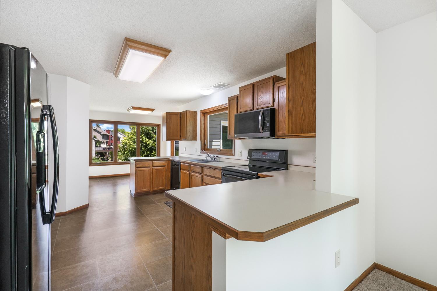 View of Residential at 12930 Emmer Place, Apple Valley MN 55124, Apple Valley (8 of 40) - Mike Wilen | Minnesota Team Real Estate