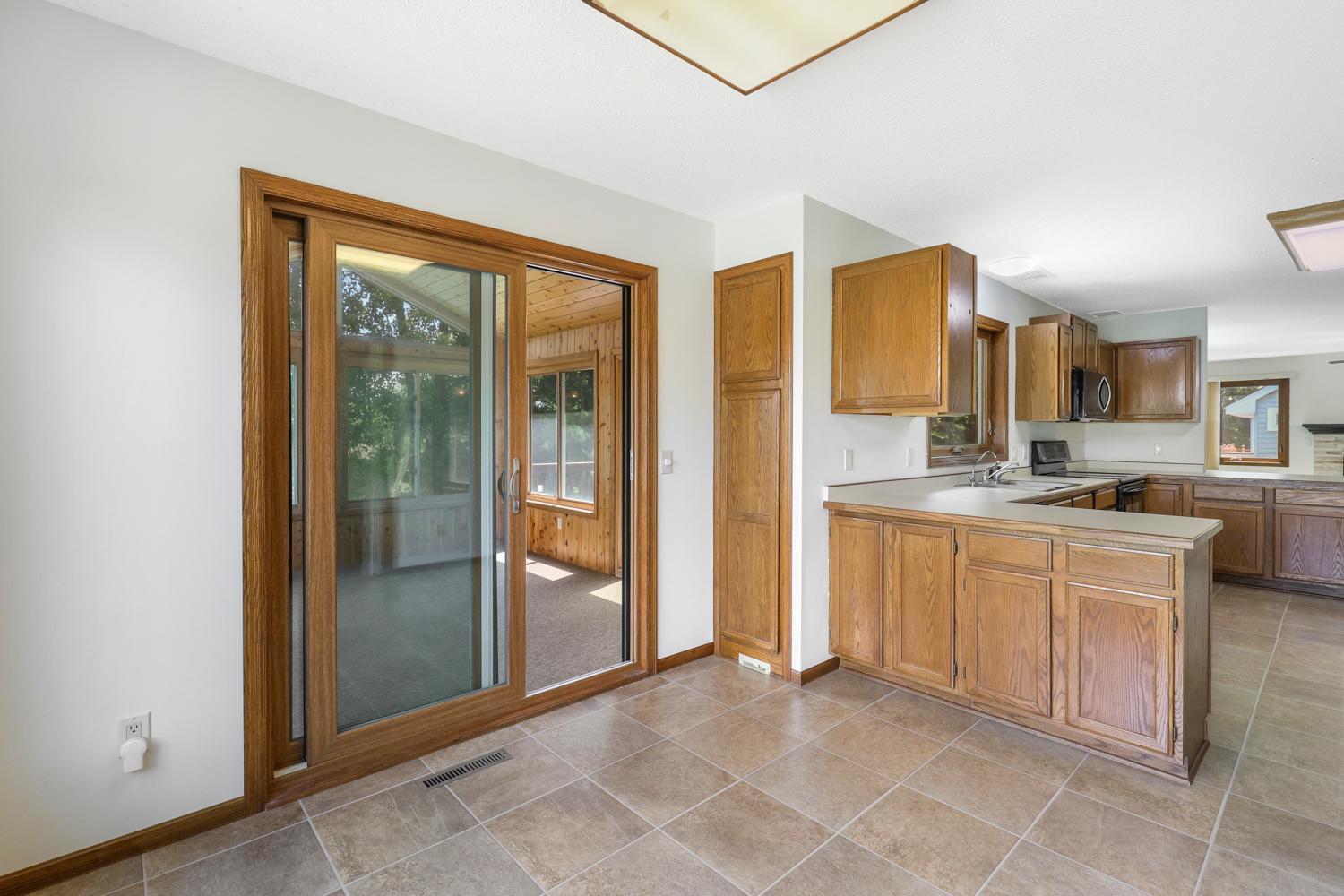 View of Residential at 12930 Emmer Place, Apple Valley MN 55124, Apple Valley (12 of 40) - Mike Wilen | Minnesota Team Real Estate