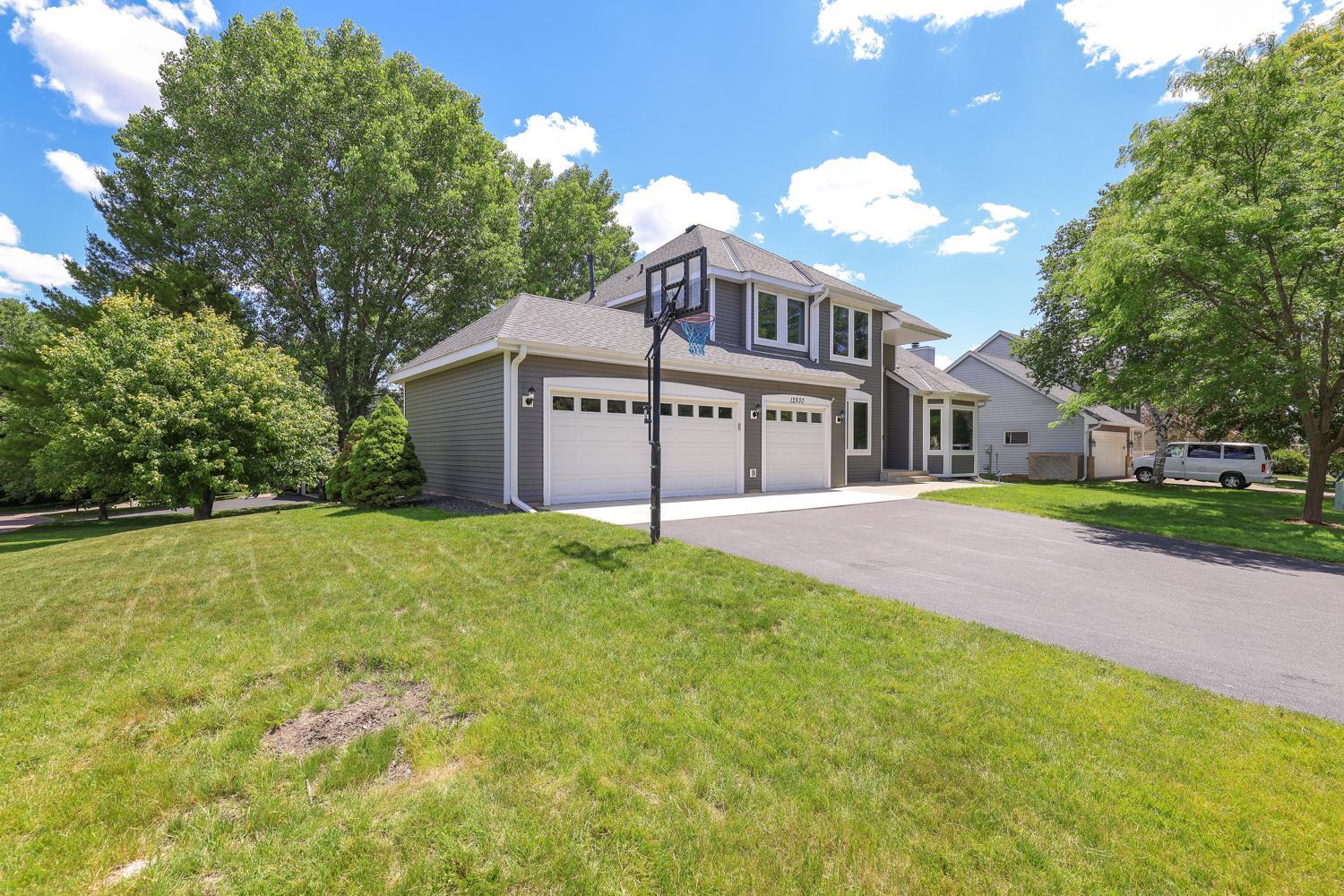 View of Residential at 12930 Emmer Place, Apple Valley MN 55124, Apple Valley (34 of 40) - Mike Wilen | Minnesota Team Real Estate