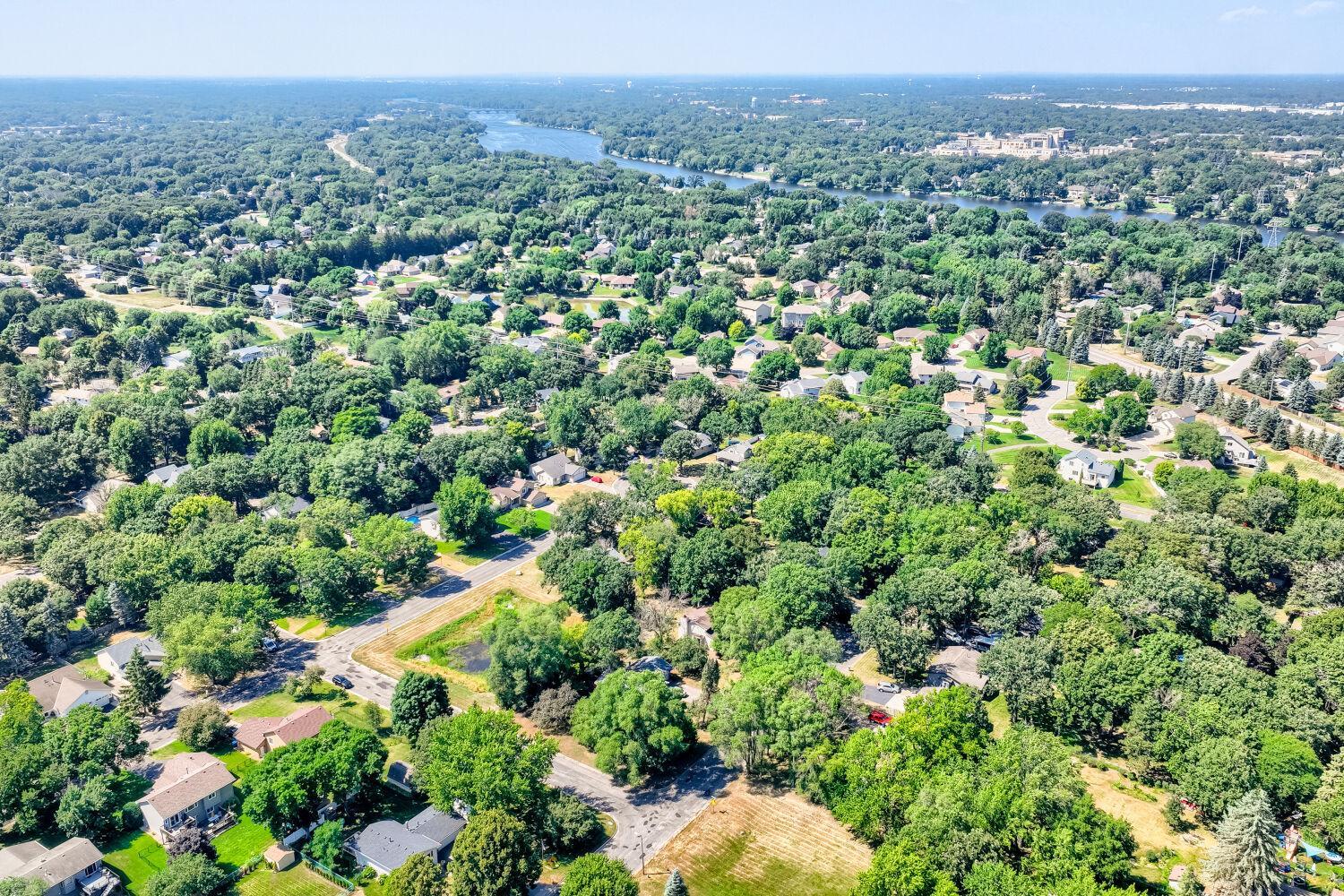 View of Residential at 11809 Edgewood Avenue, Champlin MN 55316, Champlin (30 of 33) - Mike Wilen | Minnesota Team Real Estate