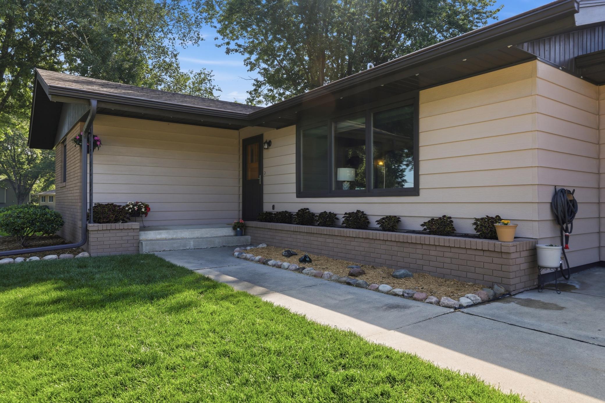 View of Residential at 575 Prospect Court, Saint Cloud MN 56304, Saint Cloud (3 of 46) - Mike Wilen | Minnesota Team Real Estate