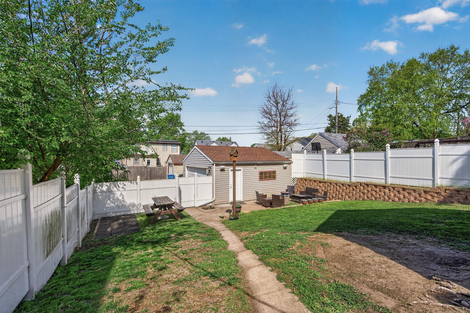 View of Residential at 4048 17th Avenue, Minneapolis MN 55407, Minneapolis (38 of 46) - Mike Wilen | Minnesota Team Real Estate