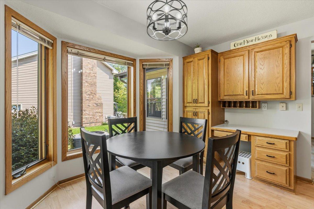 View of Residential at 1309 Fremont Court, Burnsville MN 55306, Burnsville (6 of 31) - Mike Wilen | Minnesota Team Real Estate