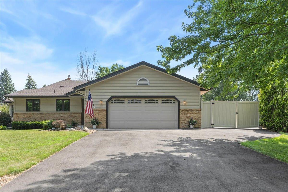 View of Residential at 1309 Fremont Court, Burnsville MN 55306, Burnsville (3 of 31) - Mike Wilen | Minnesota Team Real Estate