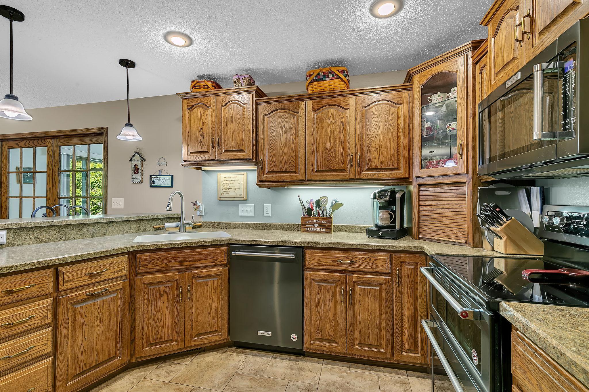 View of Residential at 6209 Laurel Road, Saint Cloud MN 56303, Saint Cloud (9 of 23) - Mike Wilen | Minnesota Team Real Estate