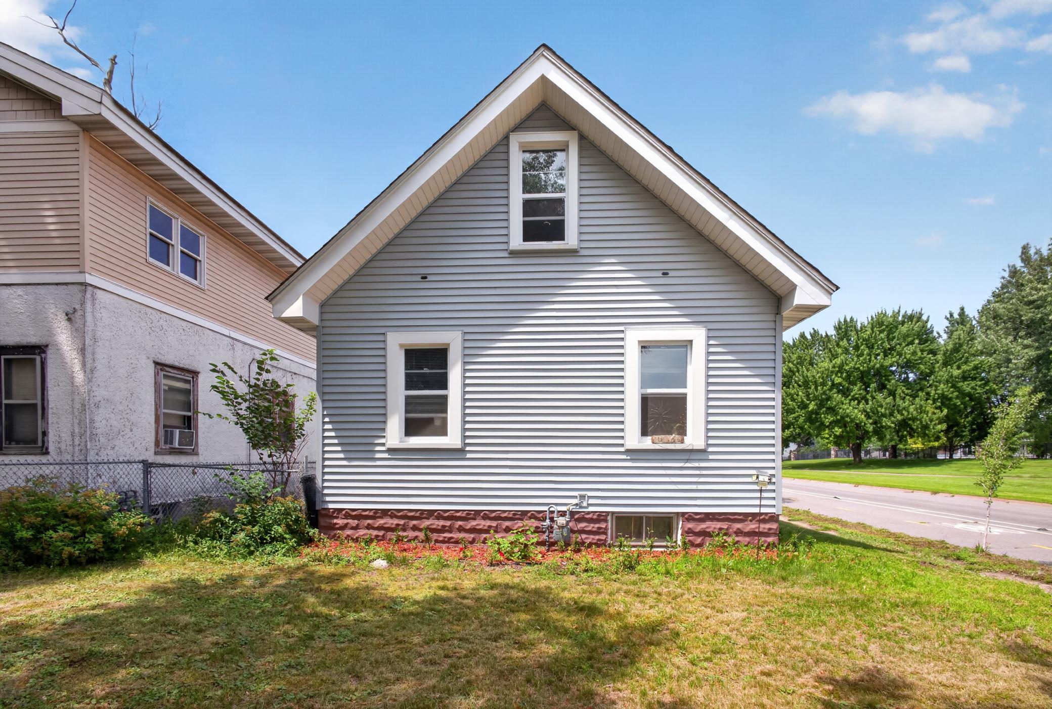 View of Residential at 5253 6th Street, Minneapolis MN 55430, Minneapolis (23 of 26) - Mike Wilen | Minnesota Team Real Estate