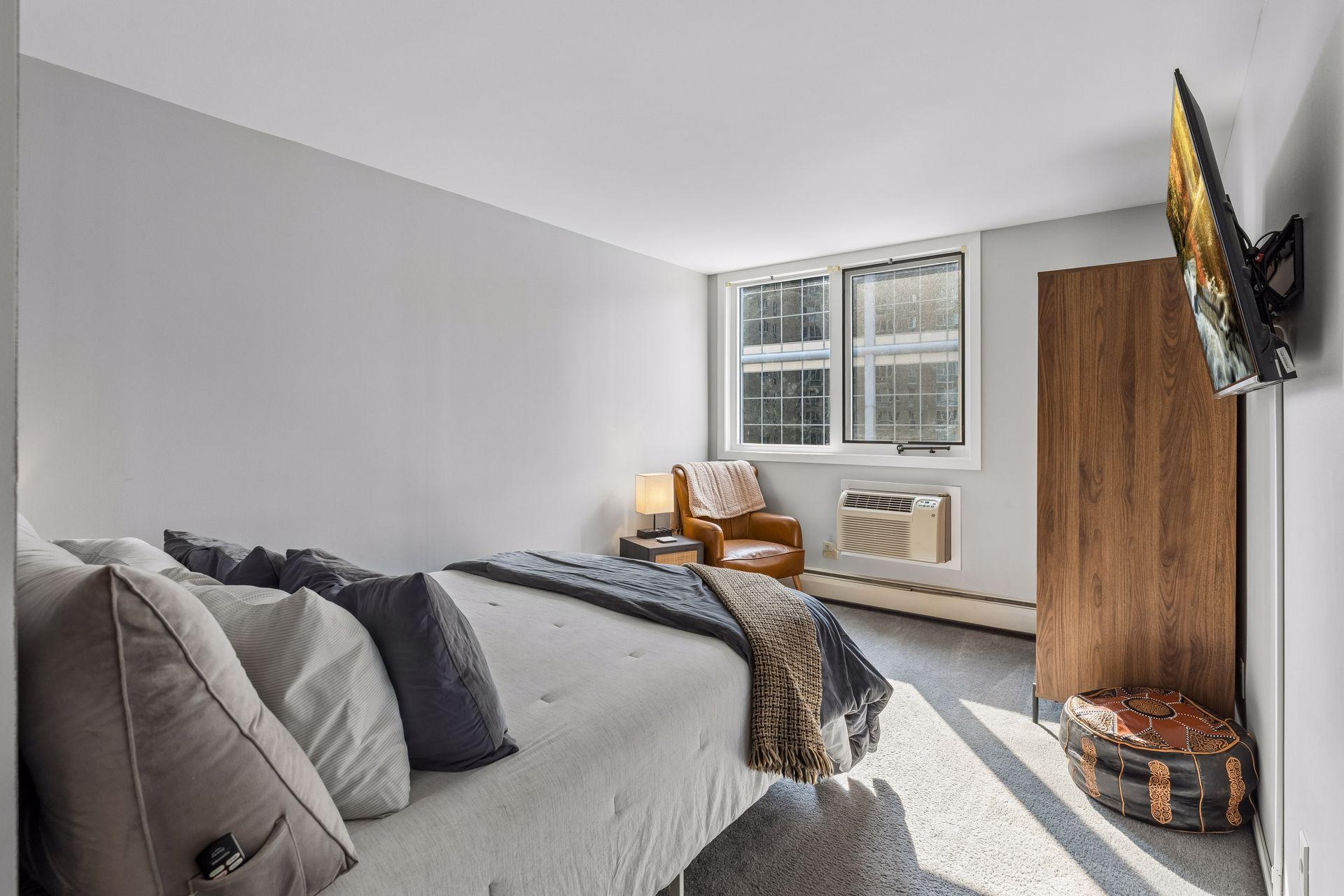 View of Residential at 433 7th Street #1701, Minneapolis MN 55415, Minneapolis (32 of 74) - Mike Wilen | Minnesota Team Real Estate