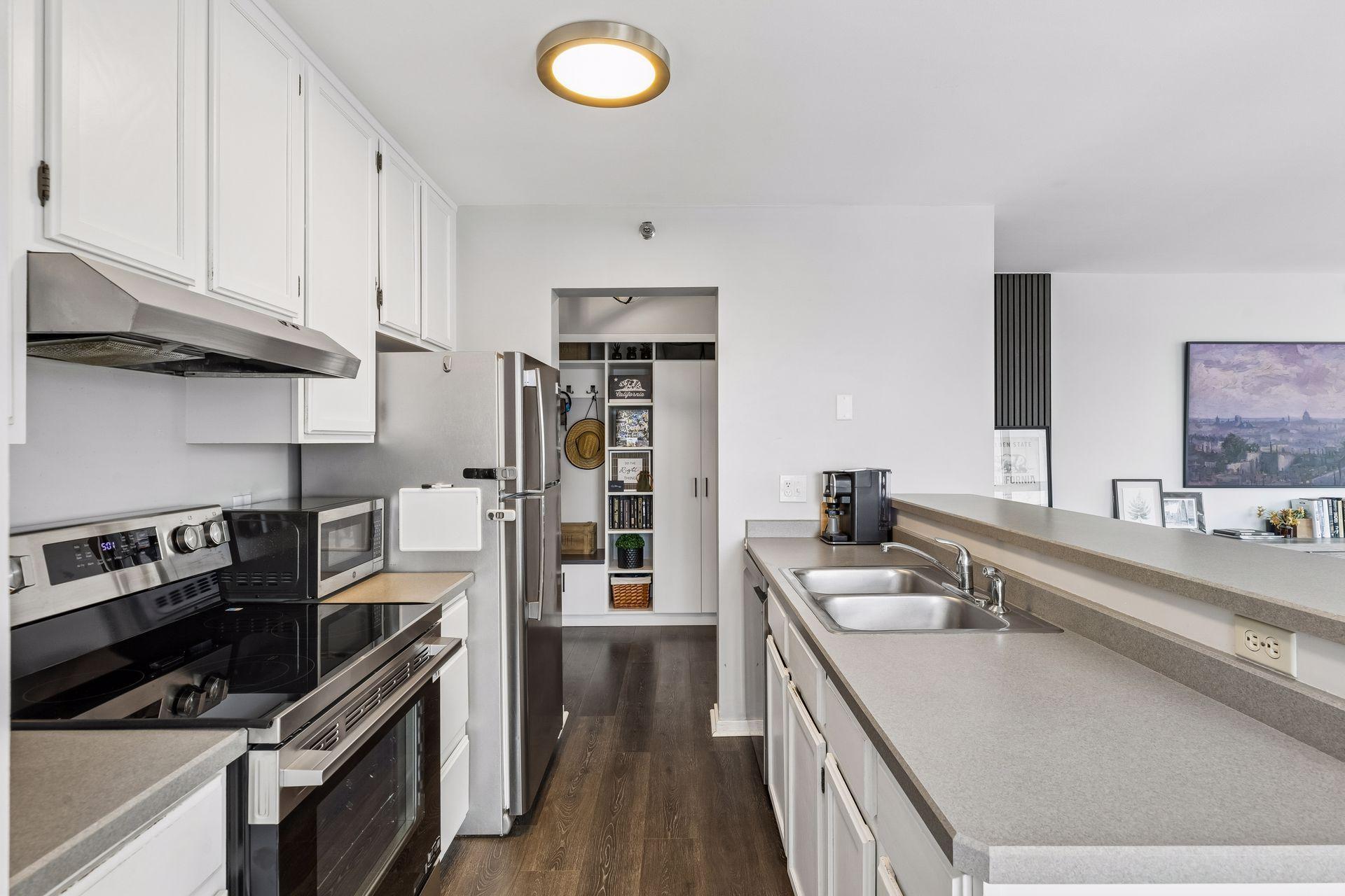 View of Residential at 433 7th Street #1701, Minneapolis MN 55415, Minneapolis (22 of 74) - Mike Wilen | Minnesota Team Real Estate