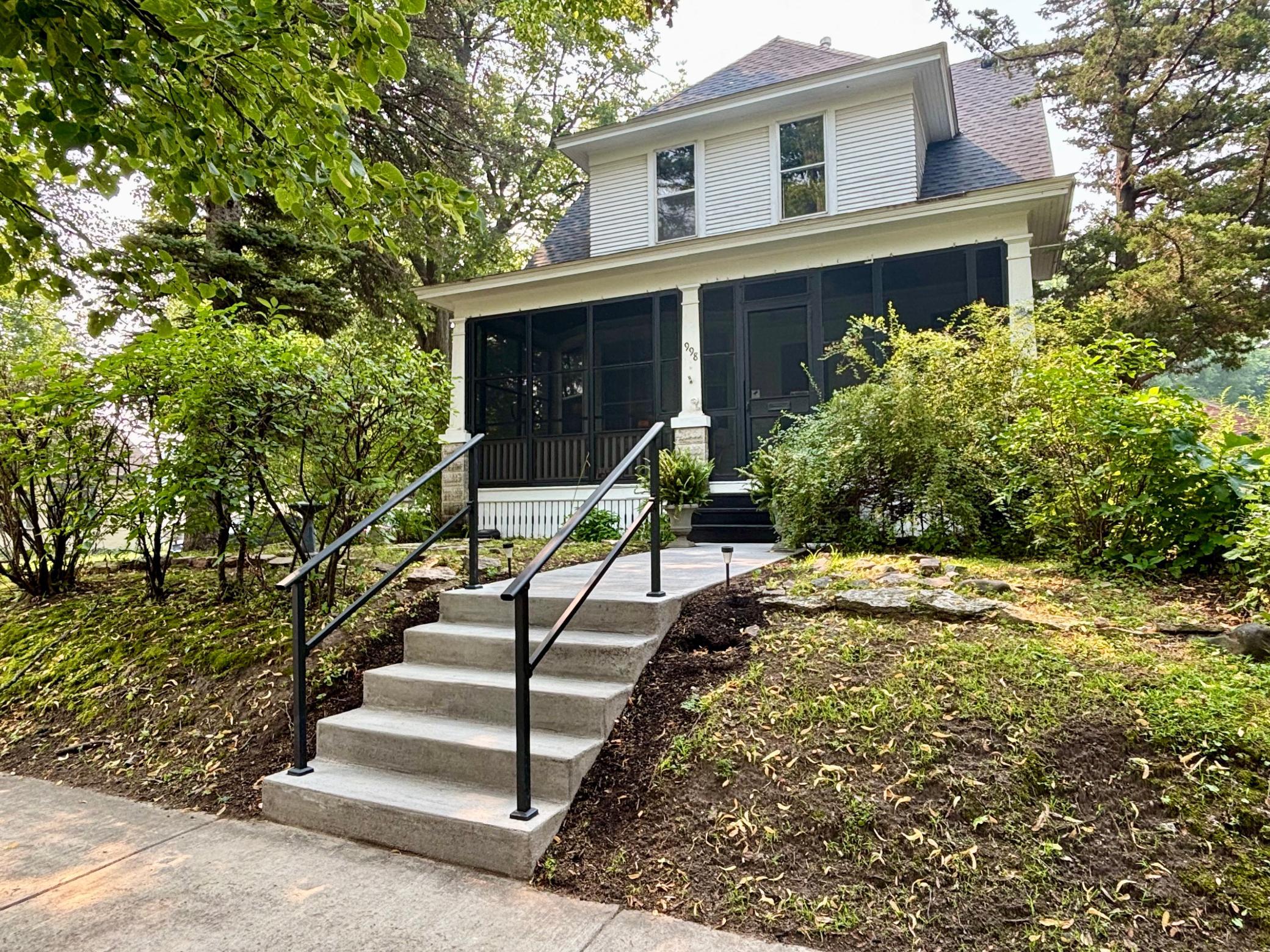 View of Residential at 998 Margaret Street, Saint Paul MN 55106, Saint Paul - Mike Wilen | Minnesota Team Real Estate