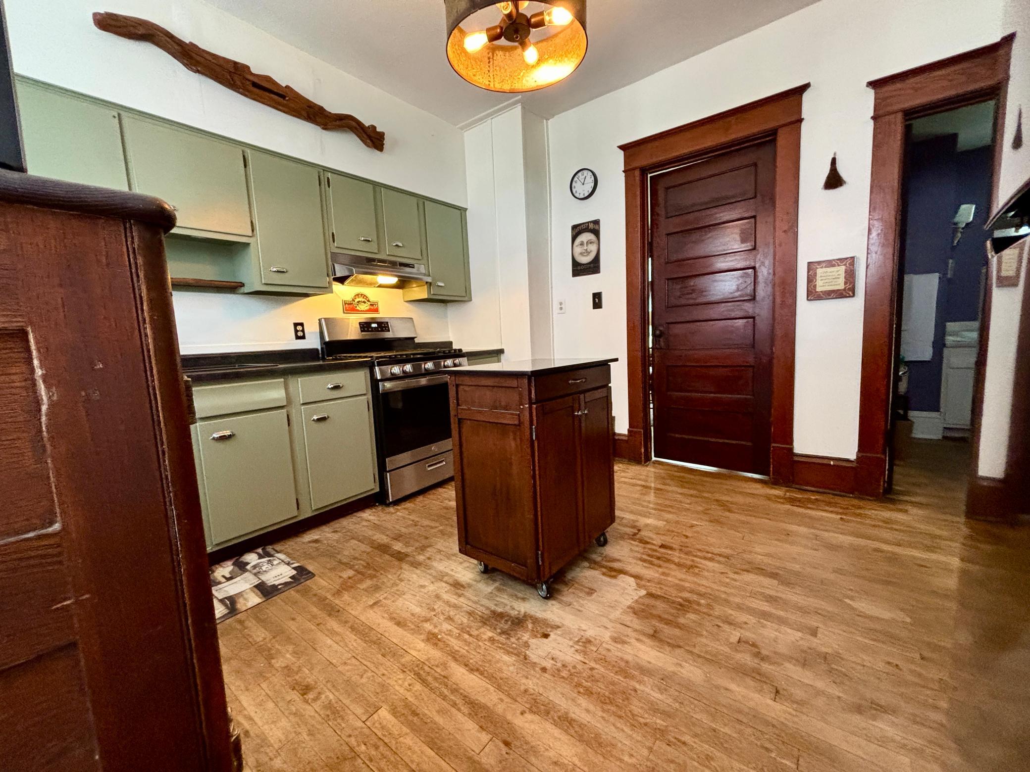 View of Residential at 998 Margaret Street, Saint Paul MN 55106, Saint Paul (14 of 47) - Mike Wilen | Minnesota Team Real Estate