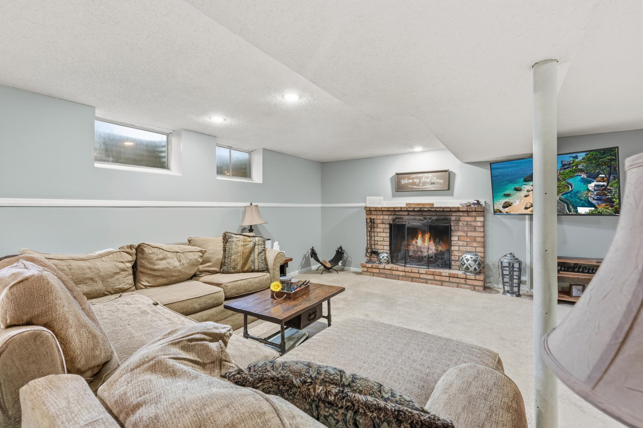 View of Residential at 2308 96th Street, Bloomington MN 55431, Bloomington (23 of 30) - Mike Wilen | Minnesota Team Real Estate