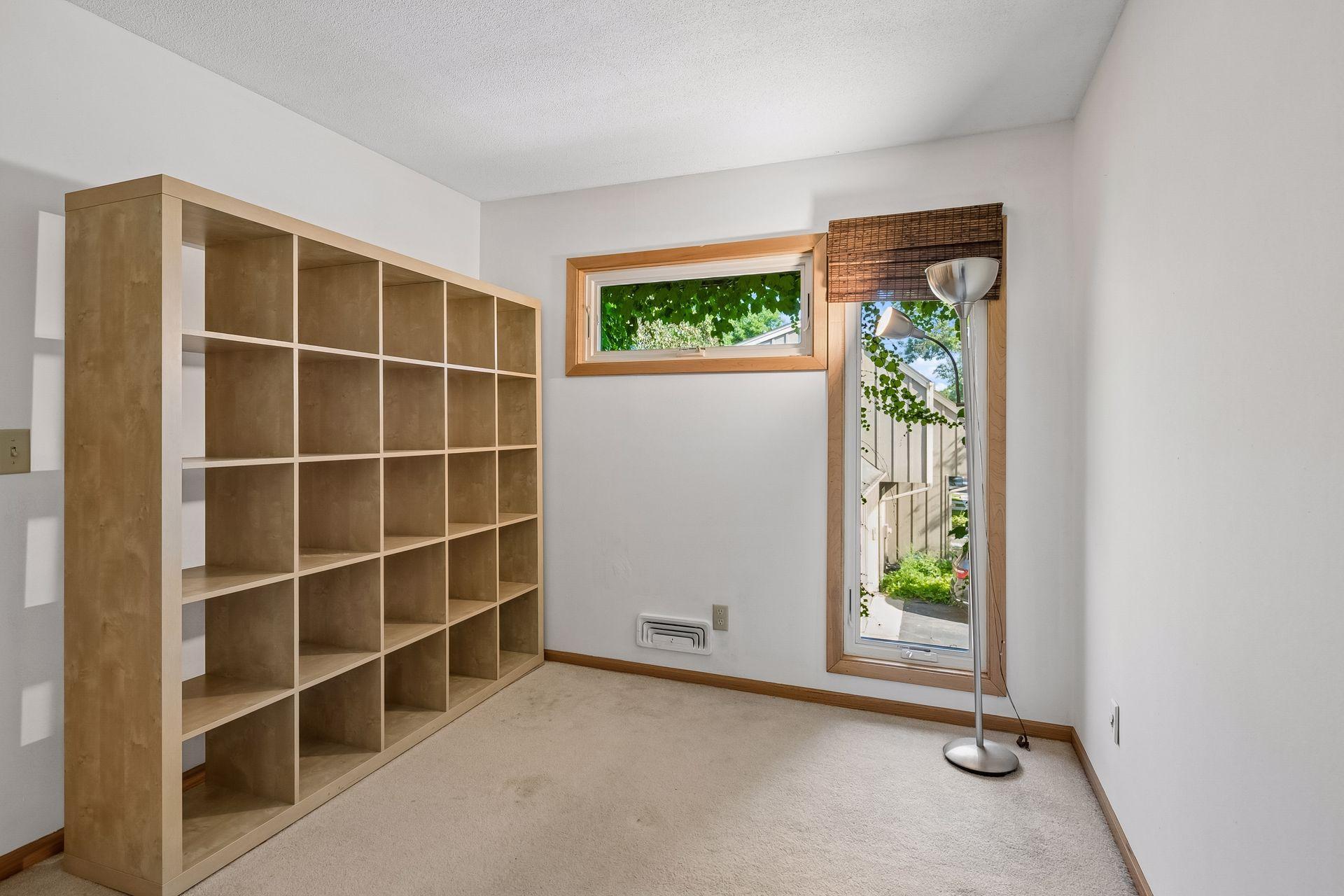 View of Residential at 318 44th Street, Minneapolis MN 55409, Minneapolis (21 of 34) - Mike Wilen | Minnesota Team Real Estate