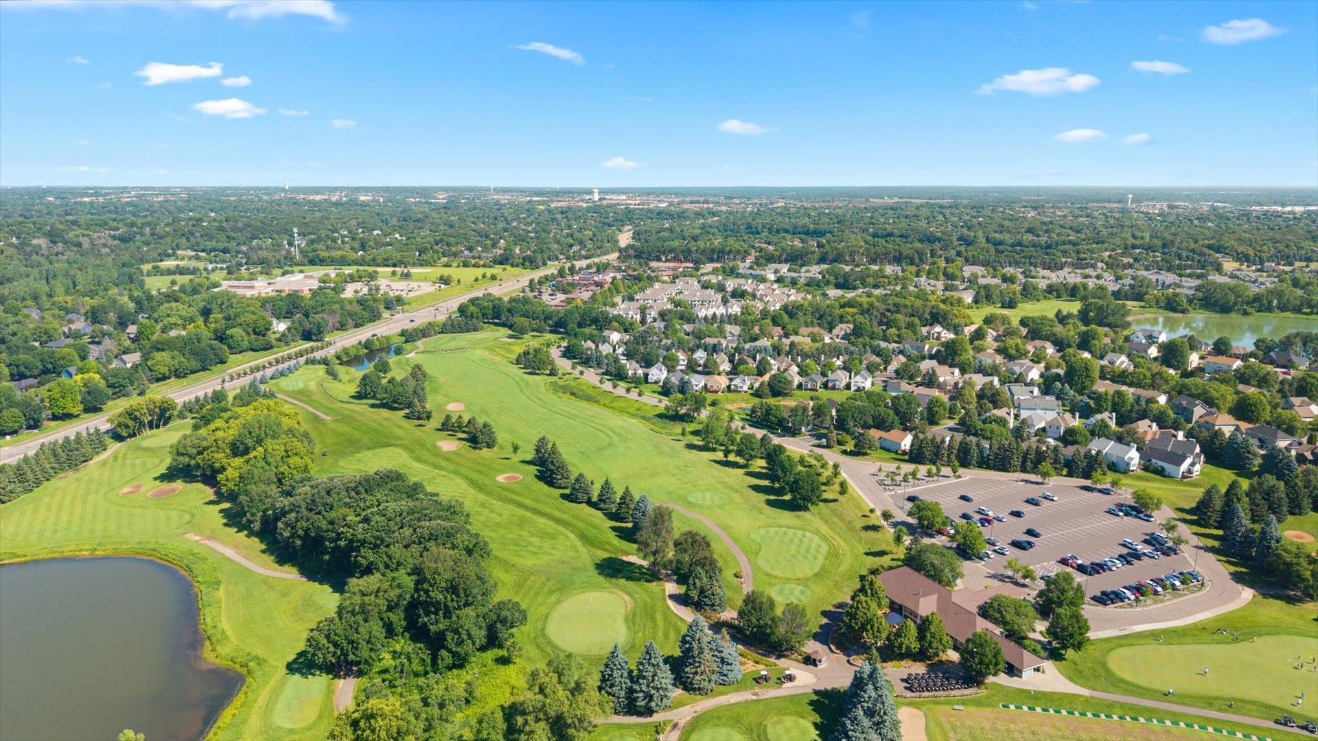 View of Residential at 10154 Country Club Curve, Woodbury MN 55129, Woodbury (20 of 23) - Mike Wilen | Minnesota Team Real Estate