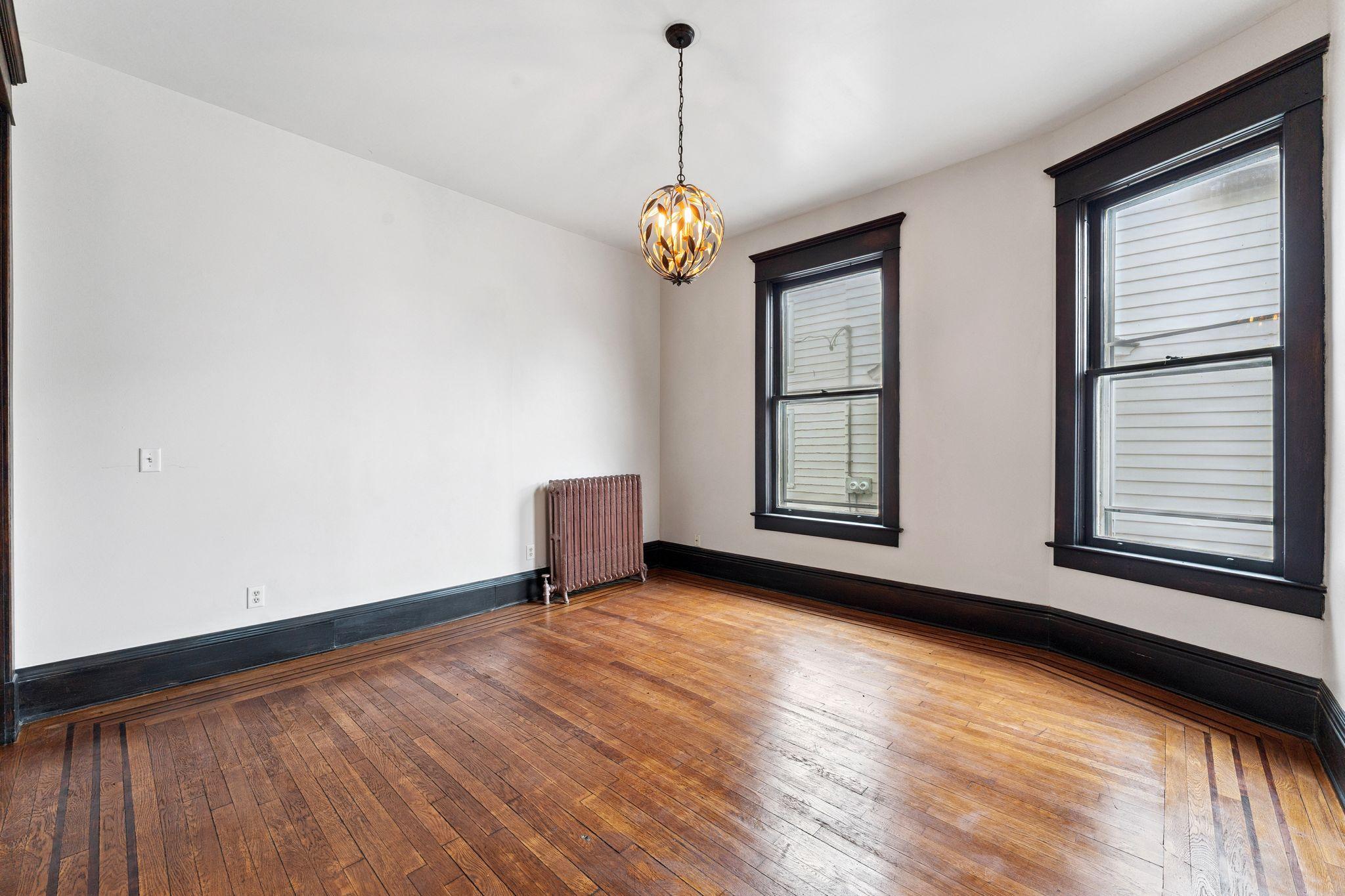 View of Residential Income at 2221 Bloomington Avenue, Minneapolis MN 55404, Minneapolis (13 of 31) - Mike Wilen | Minnesota Team Real Estate