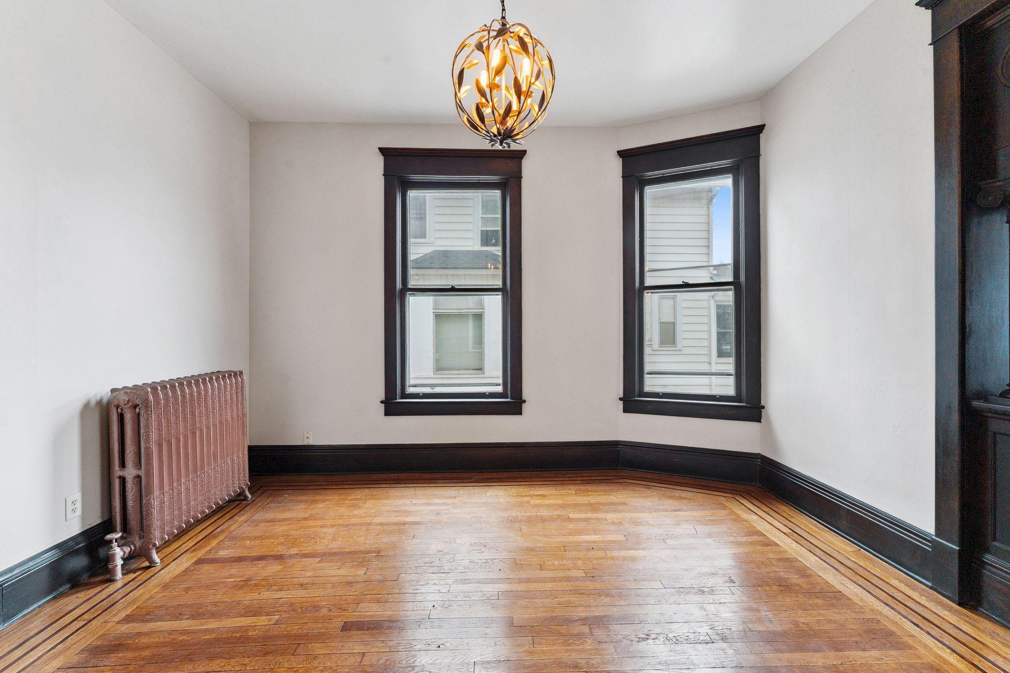 View of Residential Income at 2221 Bloomington Avenue, Minneapolis MN 55404, Minneapolis (17 of 31) - Mike Wilen | Minnesota Team Real Estate